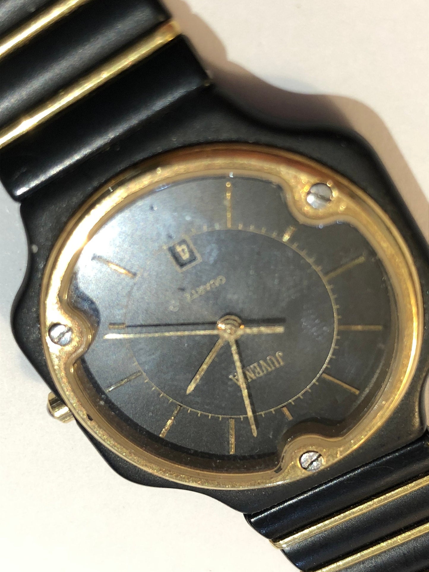 Vintage Juvenia quartz watches stainless steel.