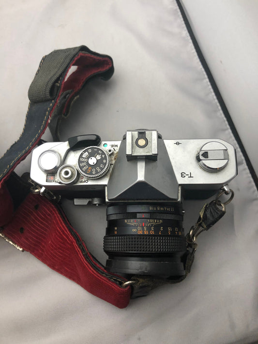 vintage Konica Auto Reflex T3 camera