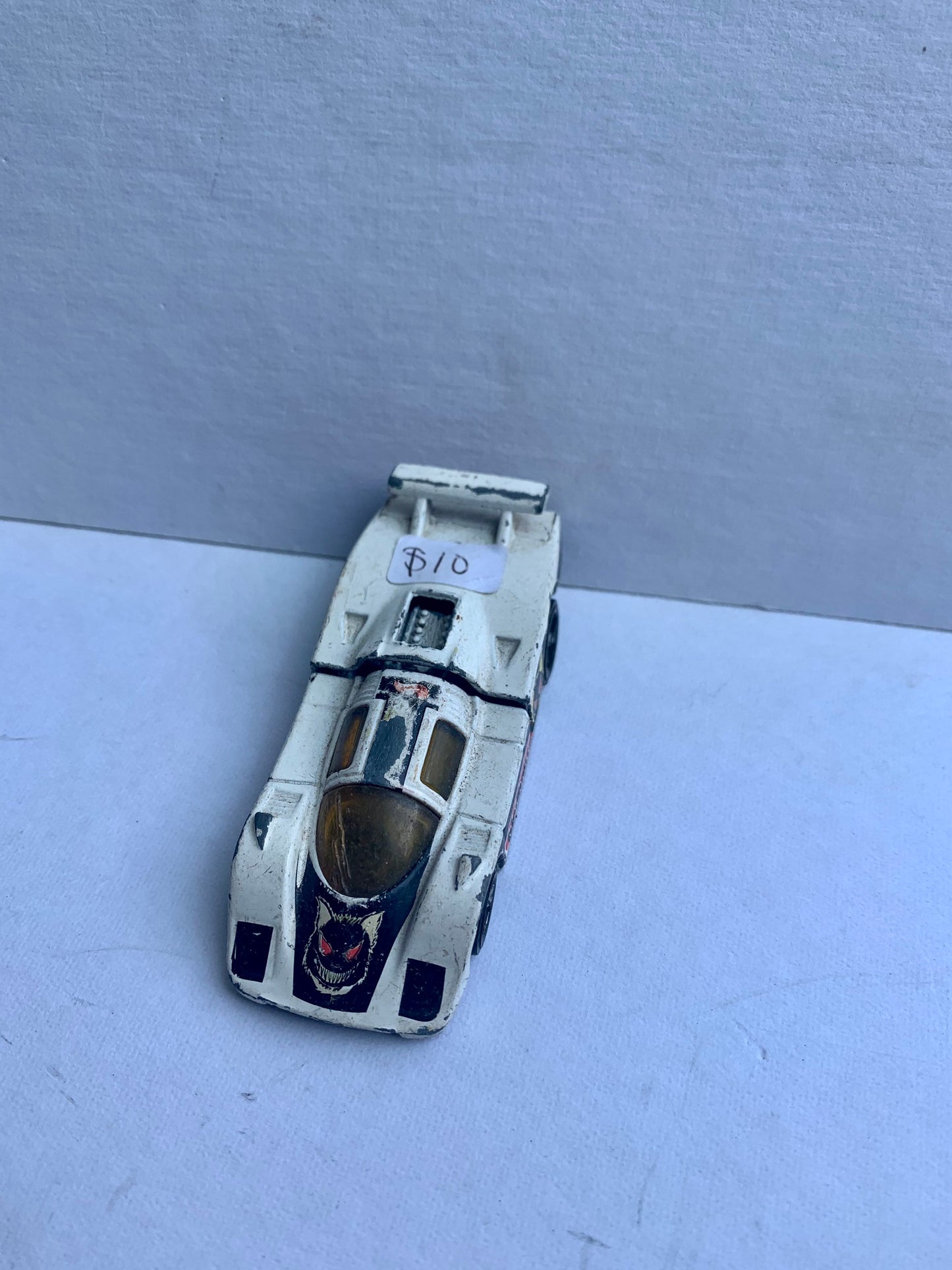 Vintage Hotwheels Birdhouse White Toy Racecar (1983)