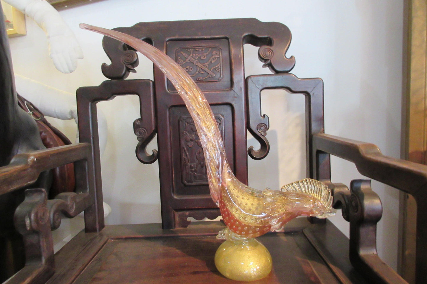 Large Venetian glass long tail rooster- vibrant pink/gold flake