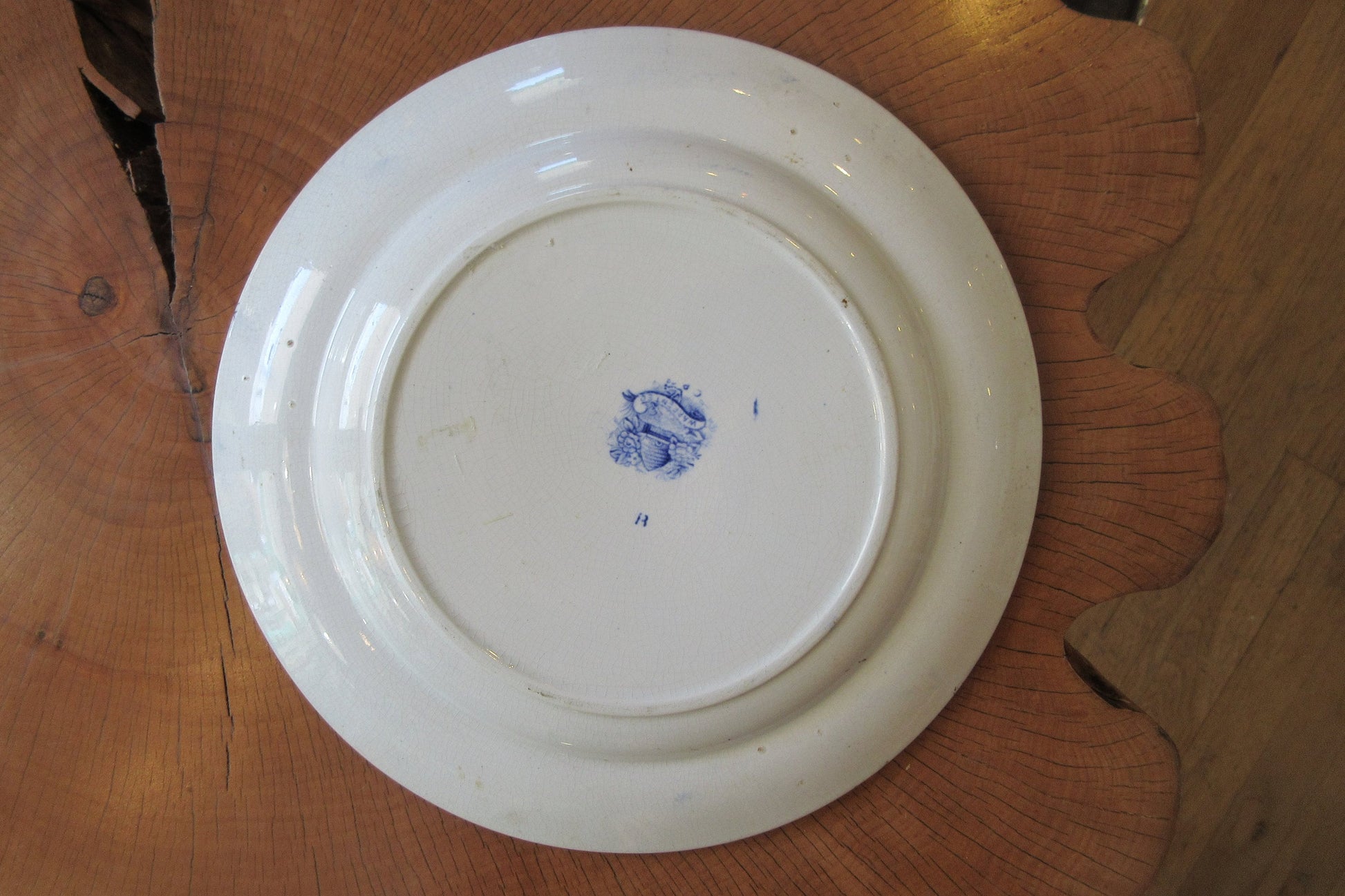 Staffordshire Willow 10 1/2 in. round plate-Blue & White-19th c. w/ Warrented Mark