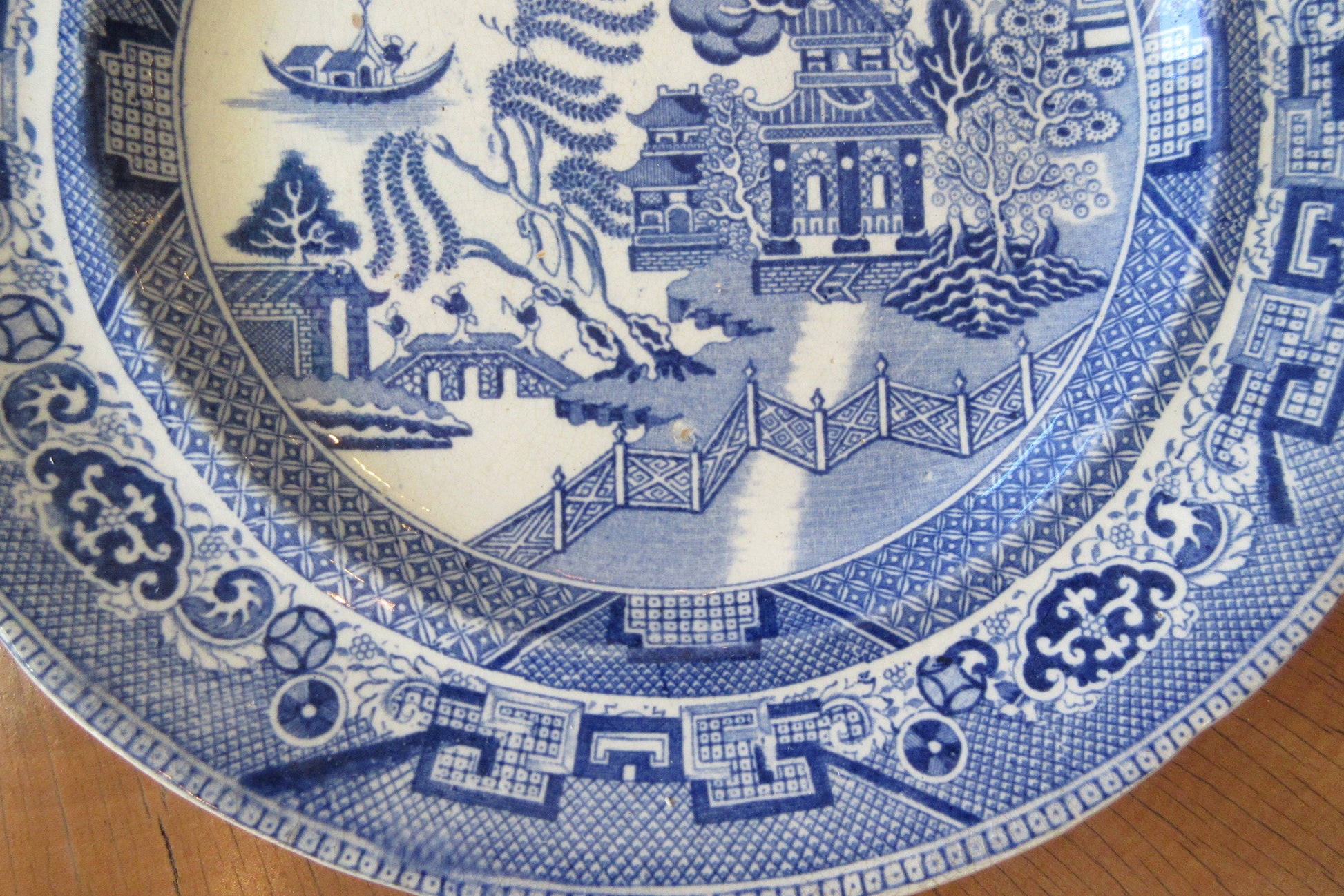 Staffordshire Willow 10 in. Plate-Blue & White-19th c. New Town Pottery