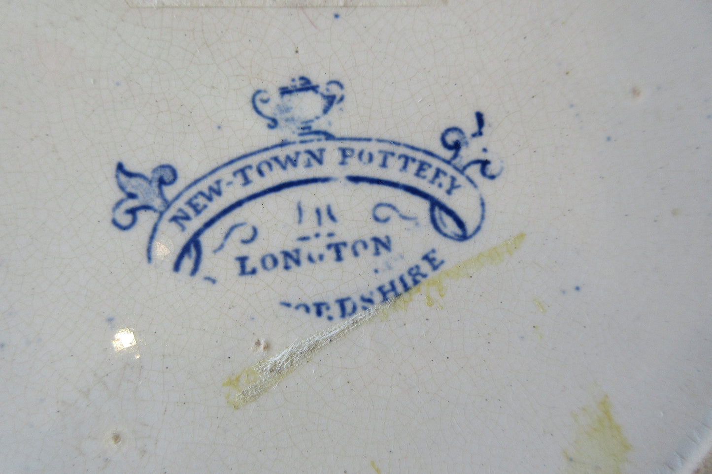 Staffordshire Willow 10 in. Plate-Blue & White-19th c. New Town Pottery