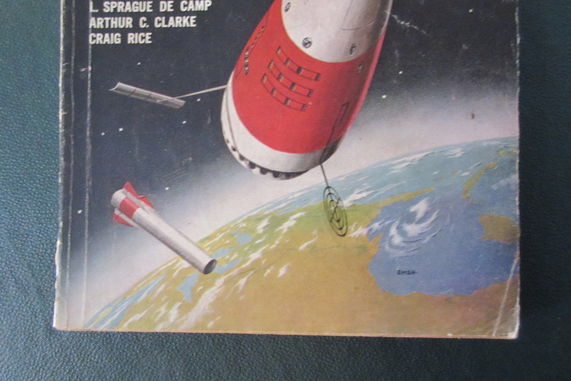 SATELLITE Science Fiction Magazine-Oct1956-Volume 1,Issue 1. With Isaac Asimov-XF-Cond