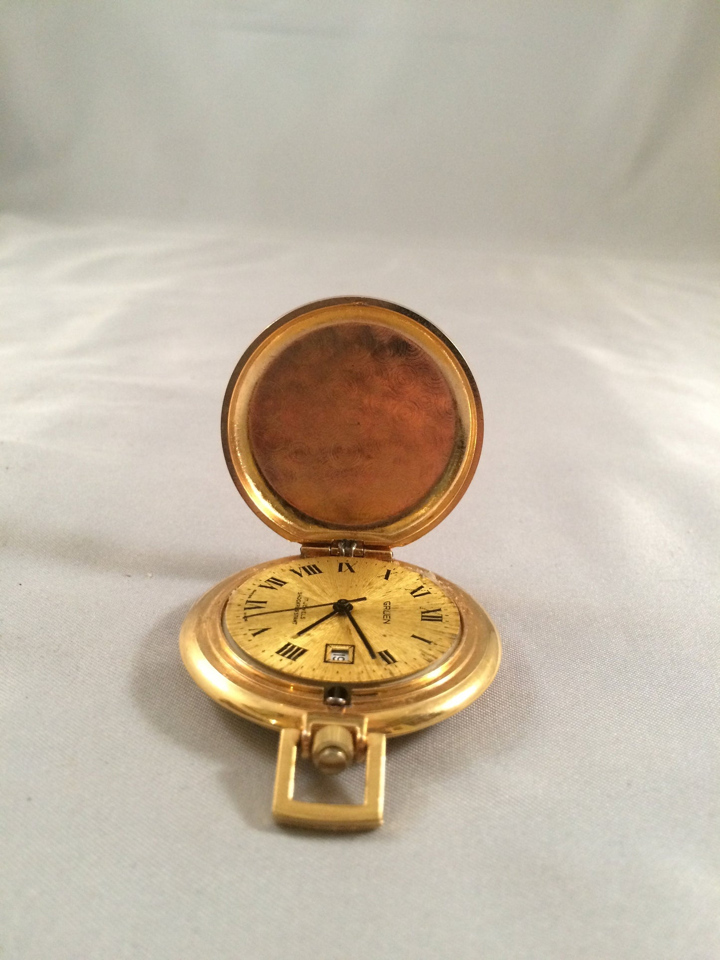 Yellow Gold Gruen 17 jewel shock resistant pocket watch