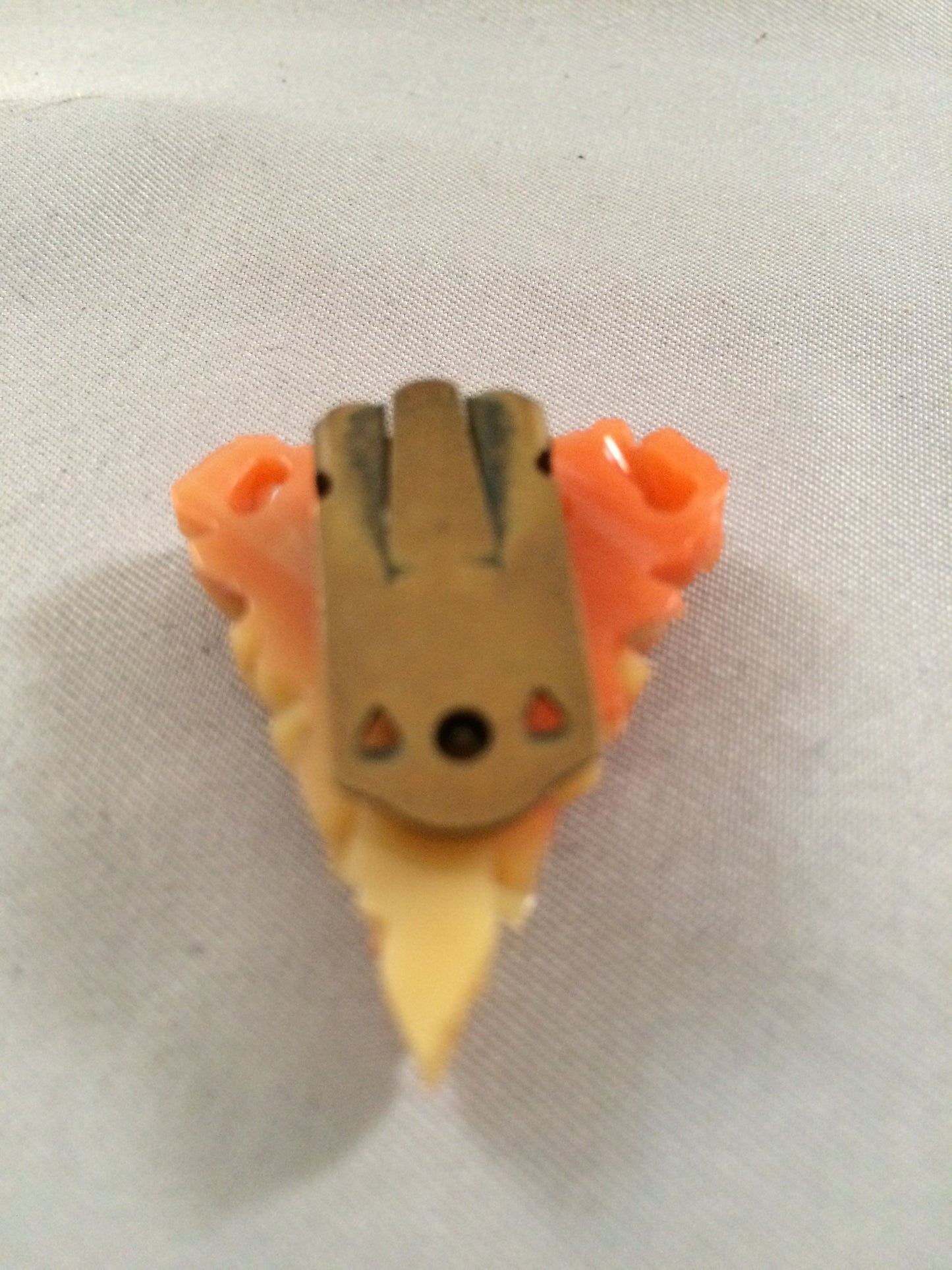 Vintage Bakelite Floral Clip