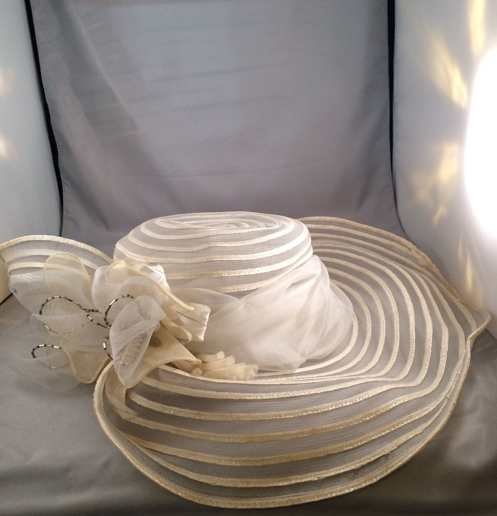 Vintage Original Eric Javits Large Brim White hat