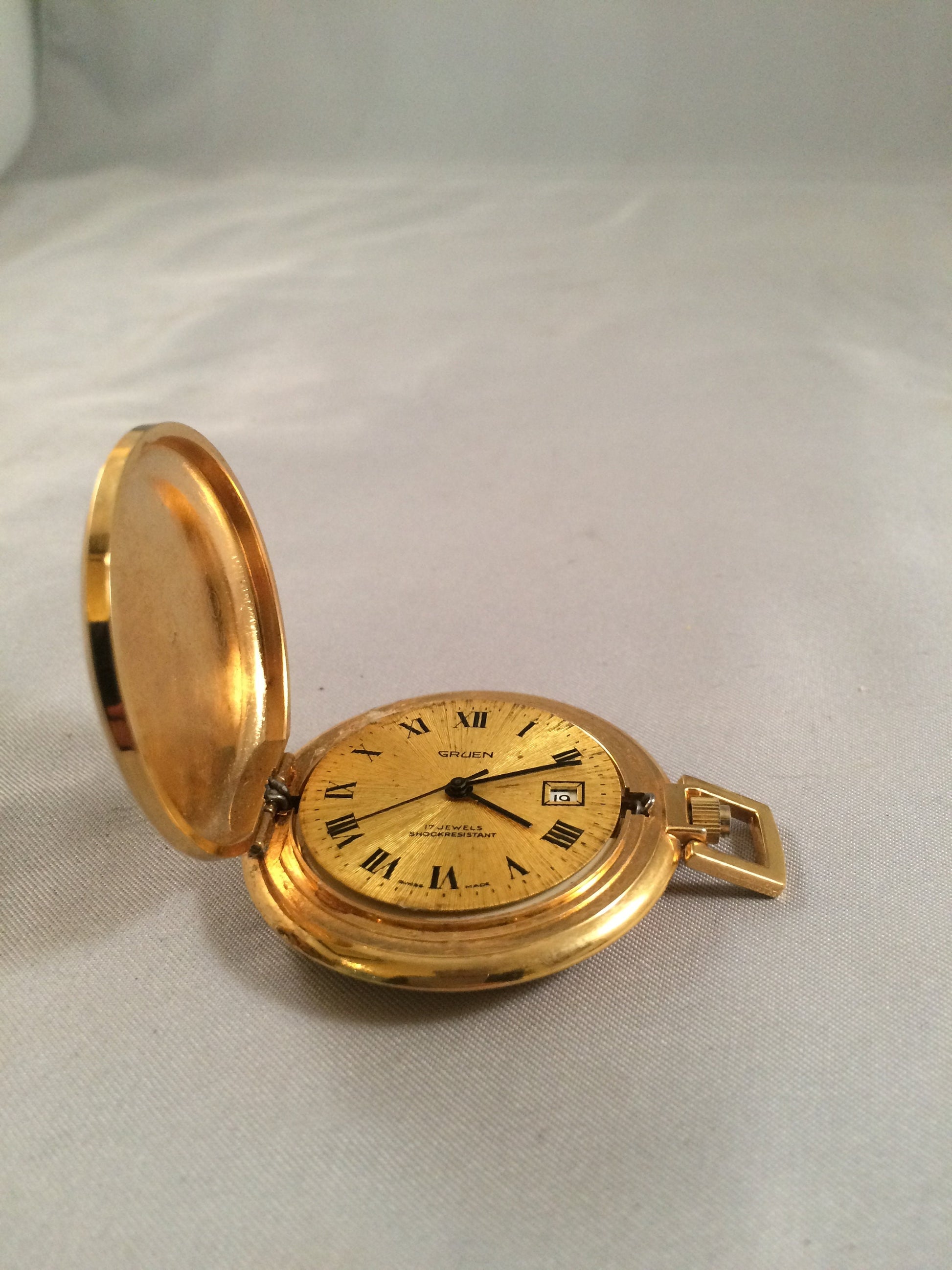 Yellow Gold Gruen 17 jewel shock resistant pocket watch