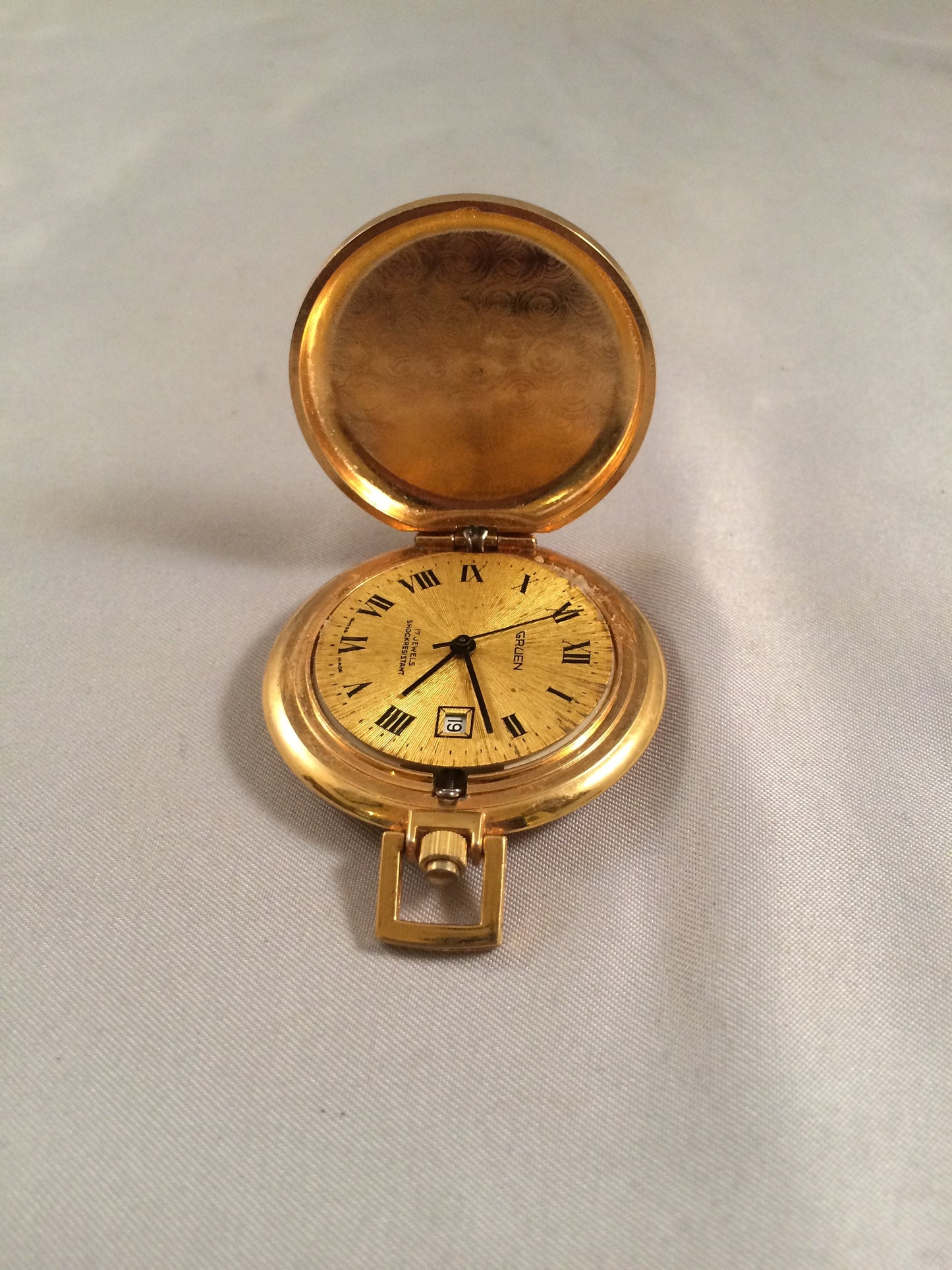 Yellow Gold Gruen 17 jewel shock resistant pocket watch