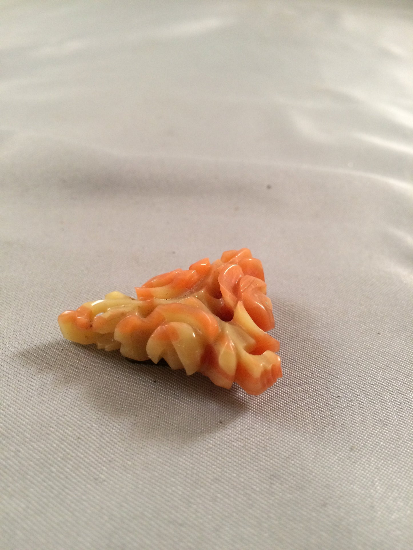 Vintage Bakelite Floral Clip