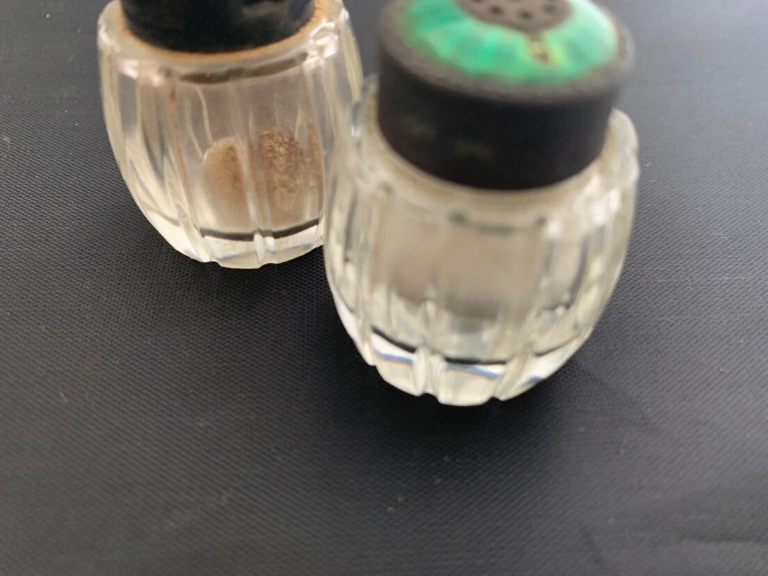 Vintage Art Deco Salt and Pepper Shaker Set