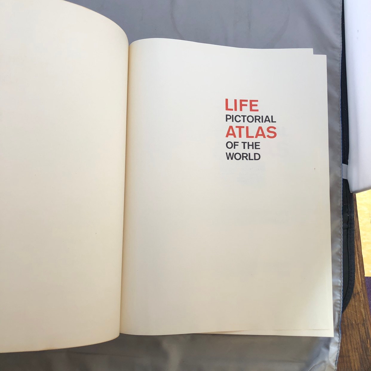 1961 LIFE Pictorial Atlas from The Editors of Life and Rand McNally