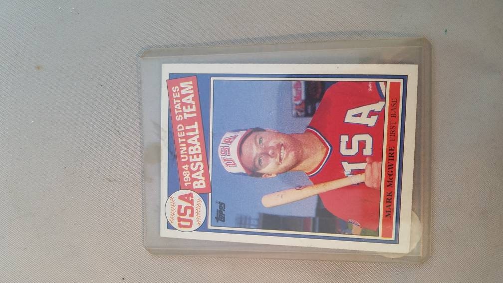 1985 Topps #401 Mark McGwire Baseball Card