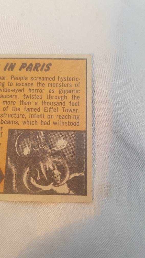 Vintage 1962 Topps #41 Bubbles Mars Attacks - "Horror in Paris" Trading Card | Memorabilia
