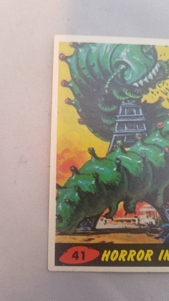Vintage 1962 Topps #41 Bubbles Mars Attacks - "Horror in Paris" Trading Card | Memorabilia