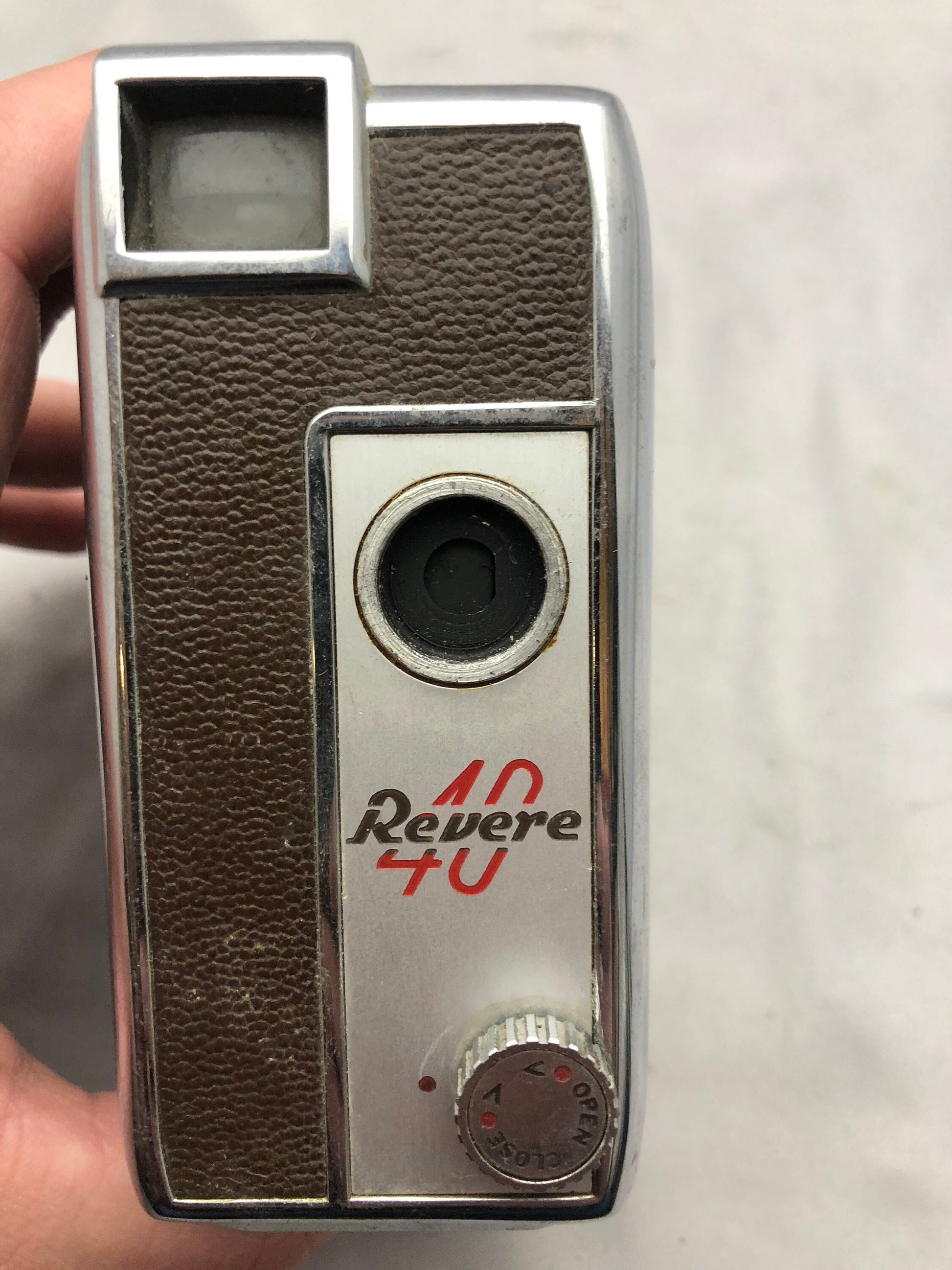 Vintage Revere 8 Model 40 Film Camera