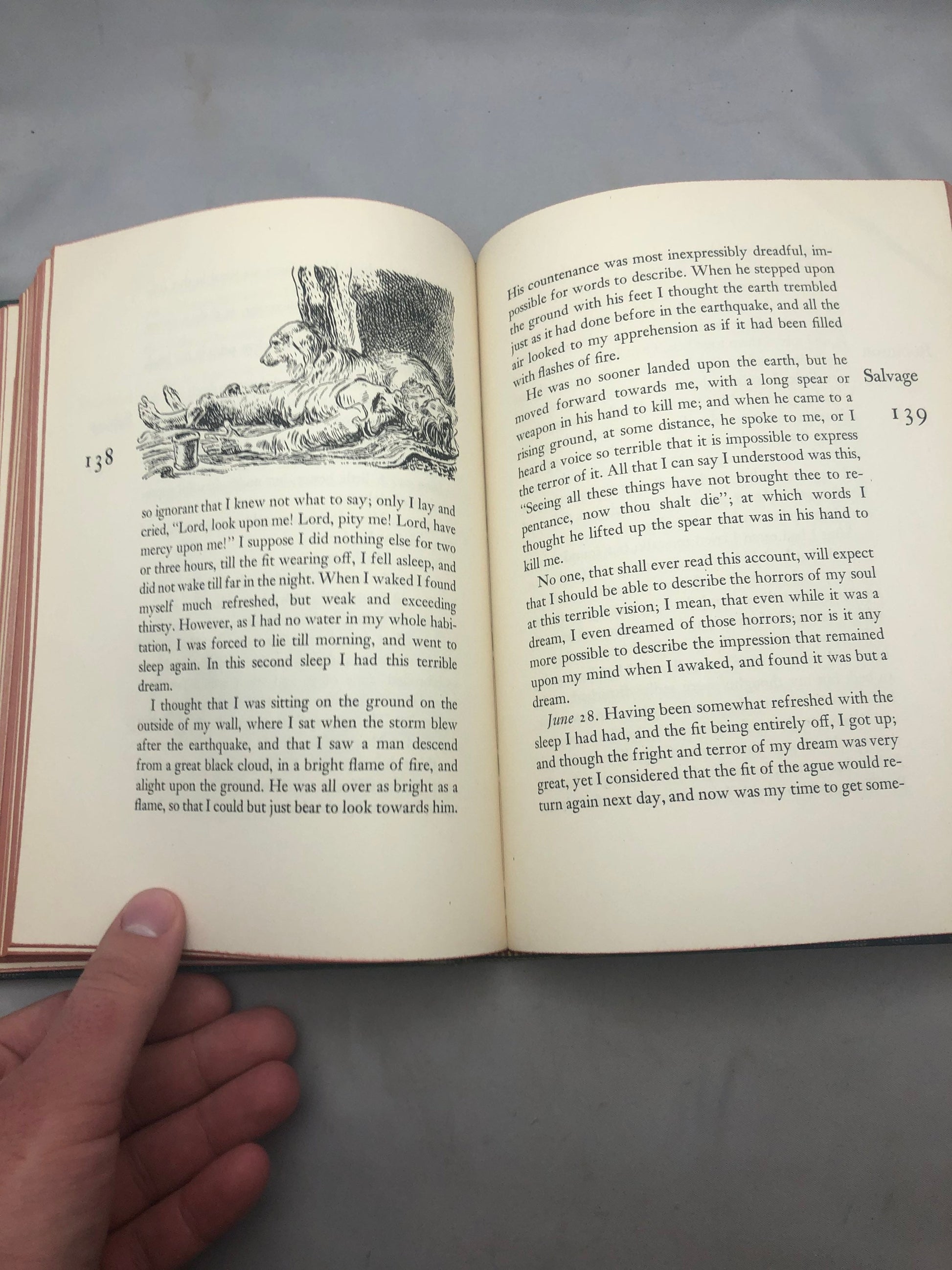 Illustrated Junior Library edition of 'Robinson Crusoe' by Daniel Defoe