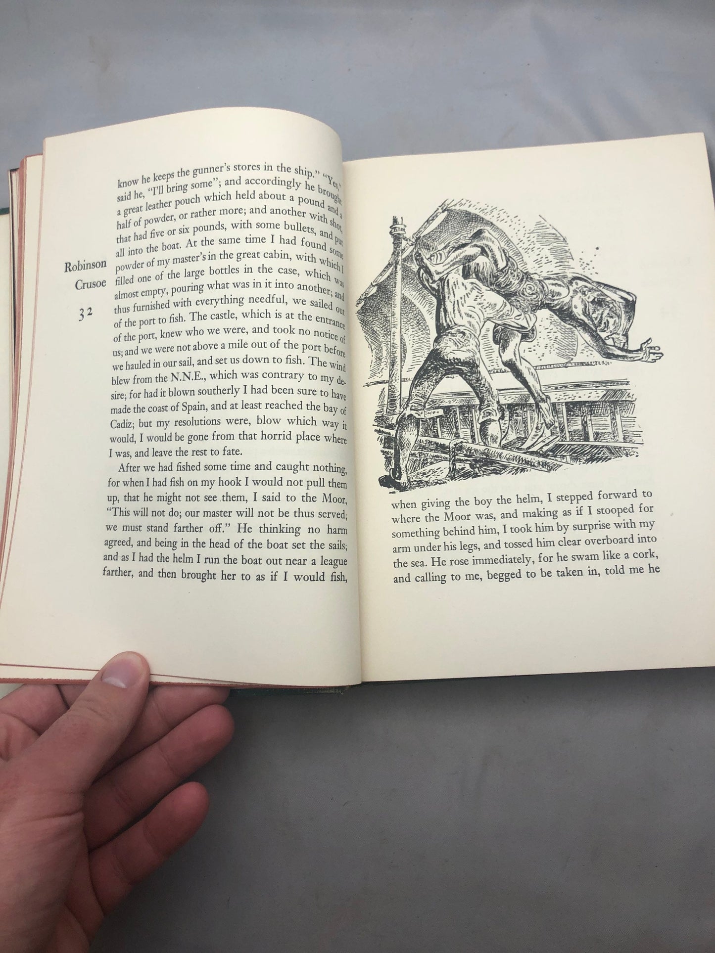 Illustrated Junior Library edition of 'Robinson Crusoe' by Daniel Defoe