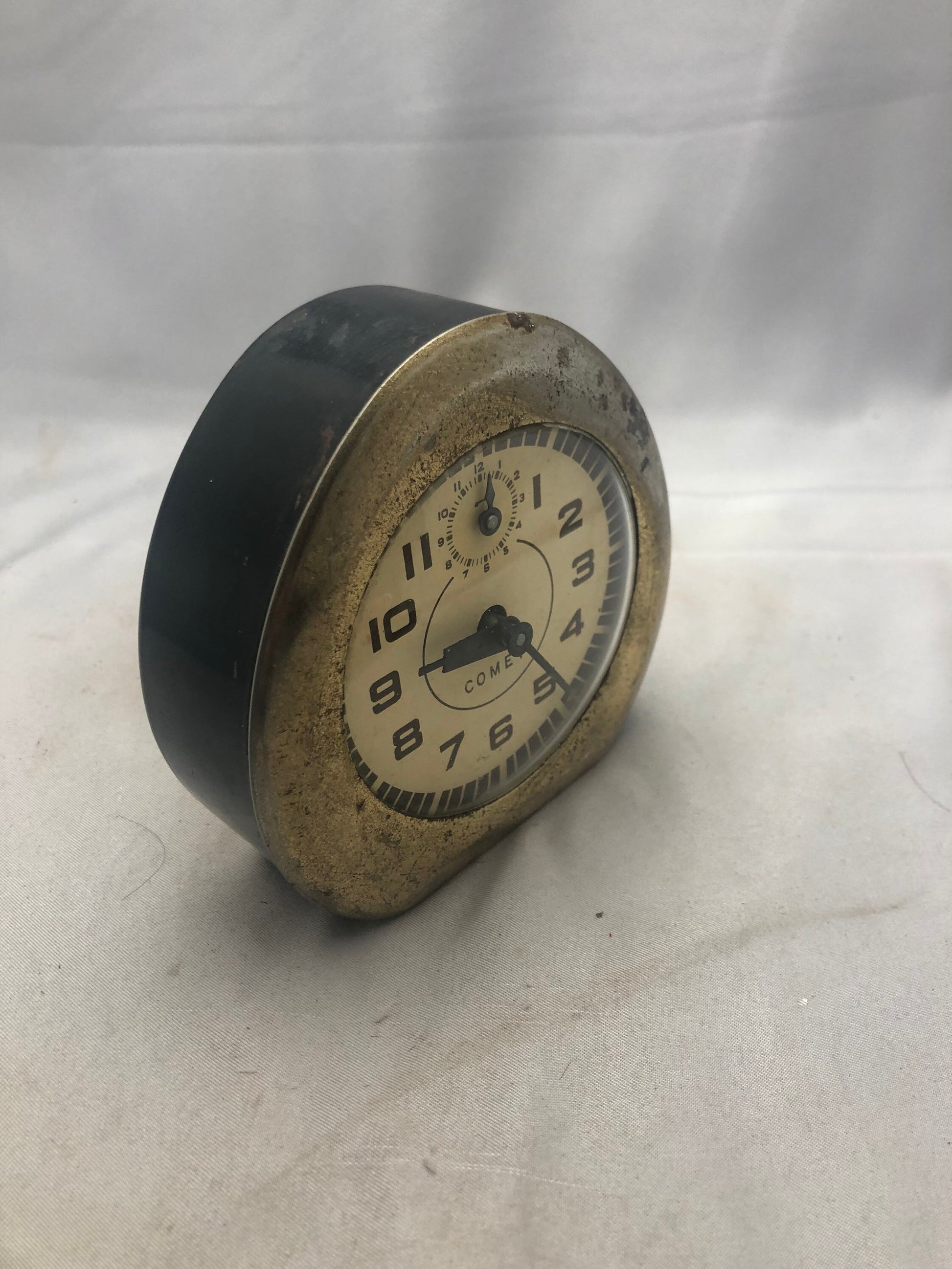 Vintage Ingraham Comet Alarm Clock