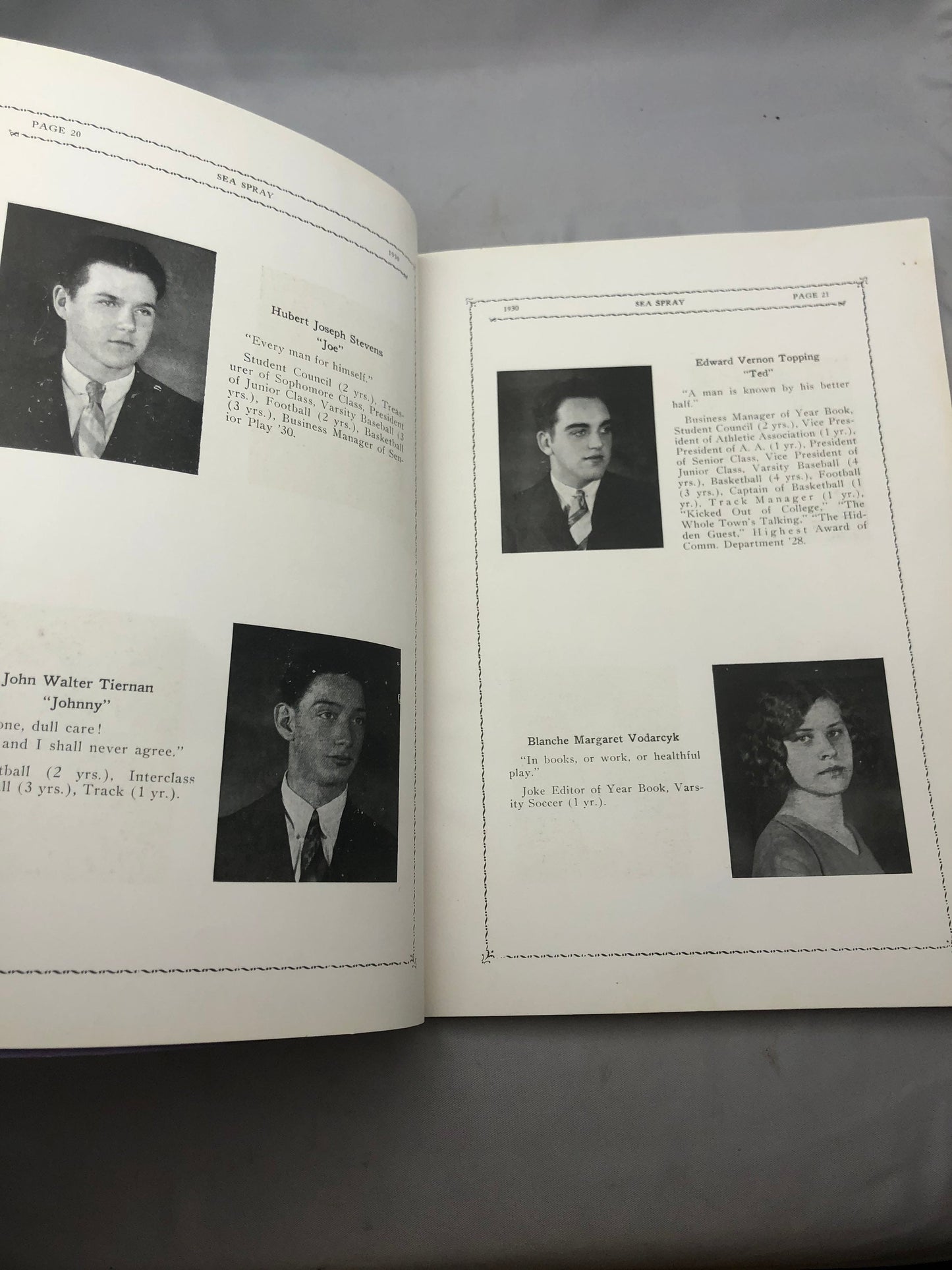 1930 Westhampton Highschool Seaspray Yearbook