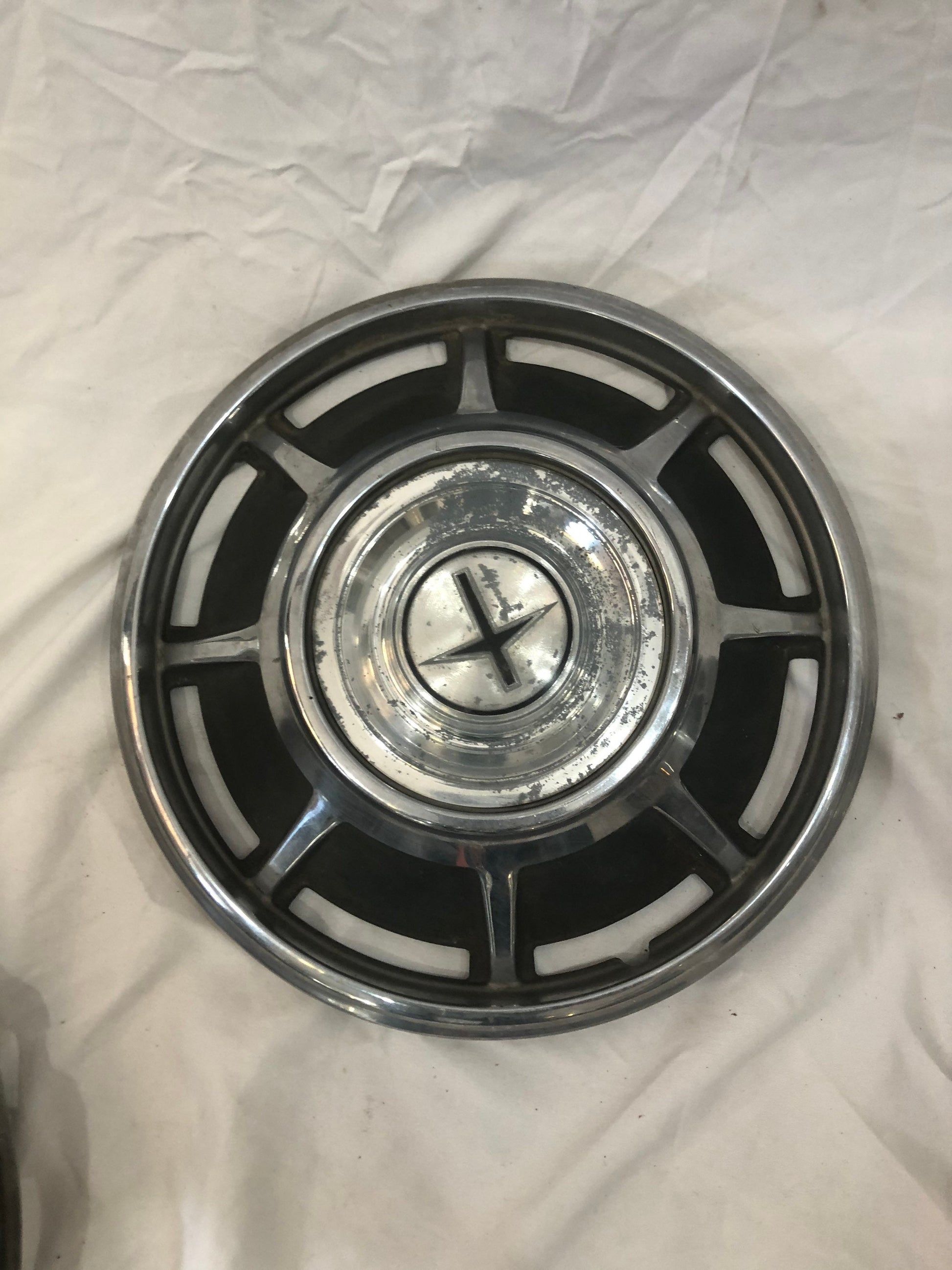 Vintage 13" Chevy Hubcap, Classic Car Wheel Cover, Retro Automotive Decor, Chevrolet Collectible