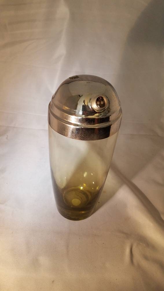 Vintage Cocktail Shaker | Drinkware