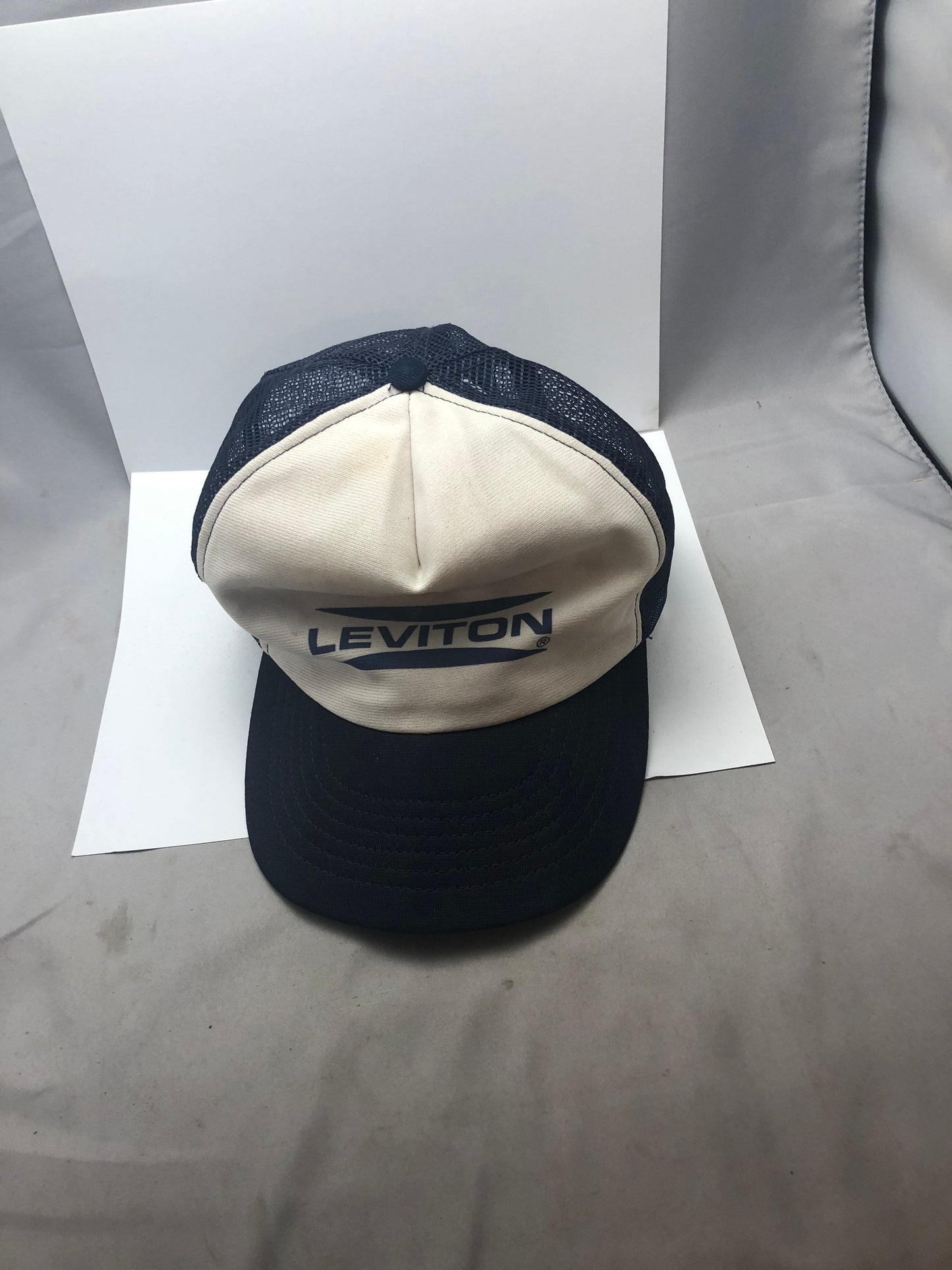 Vintage Leviton Trucker Cap | Accessories