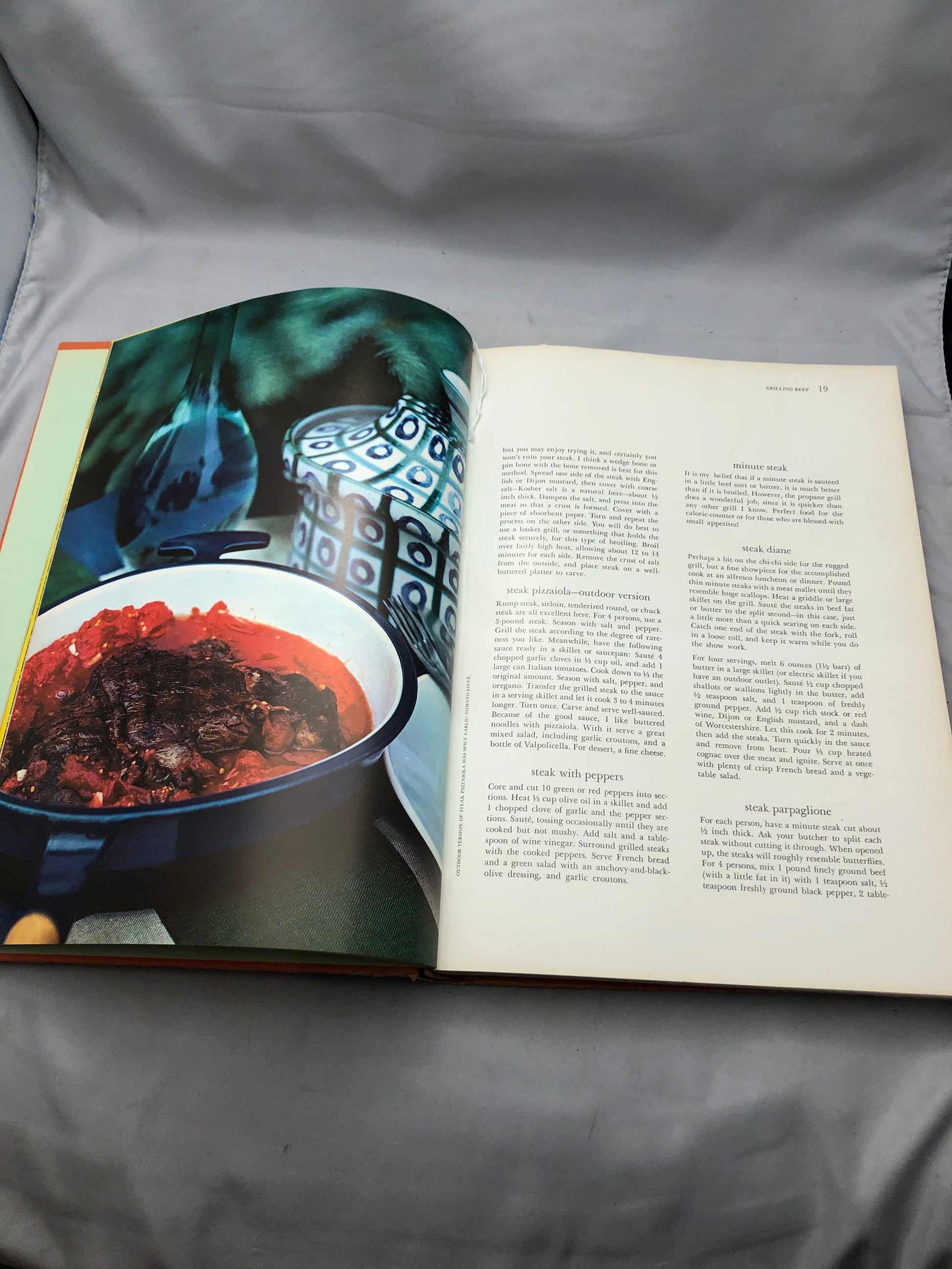 Vintage James Beard's Treasury of Outdoor Cooking