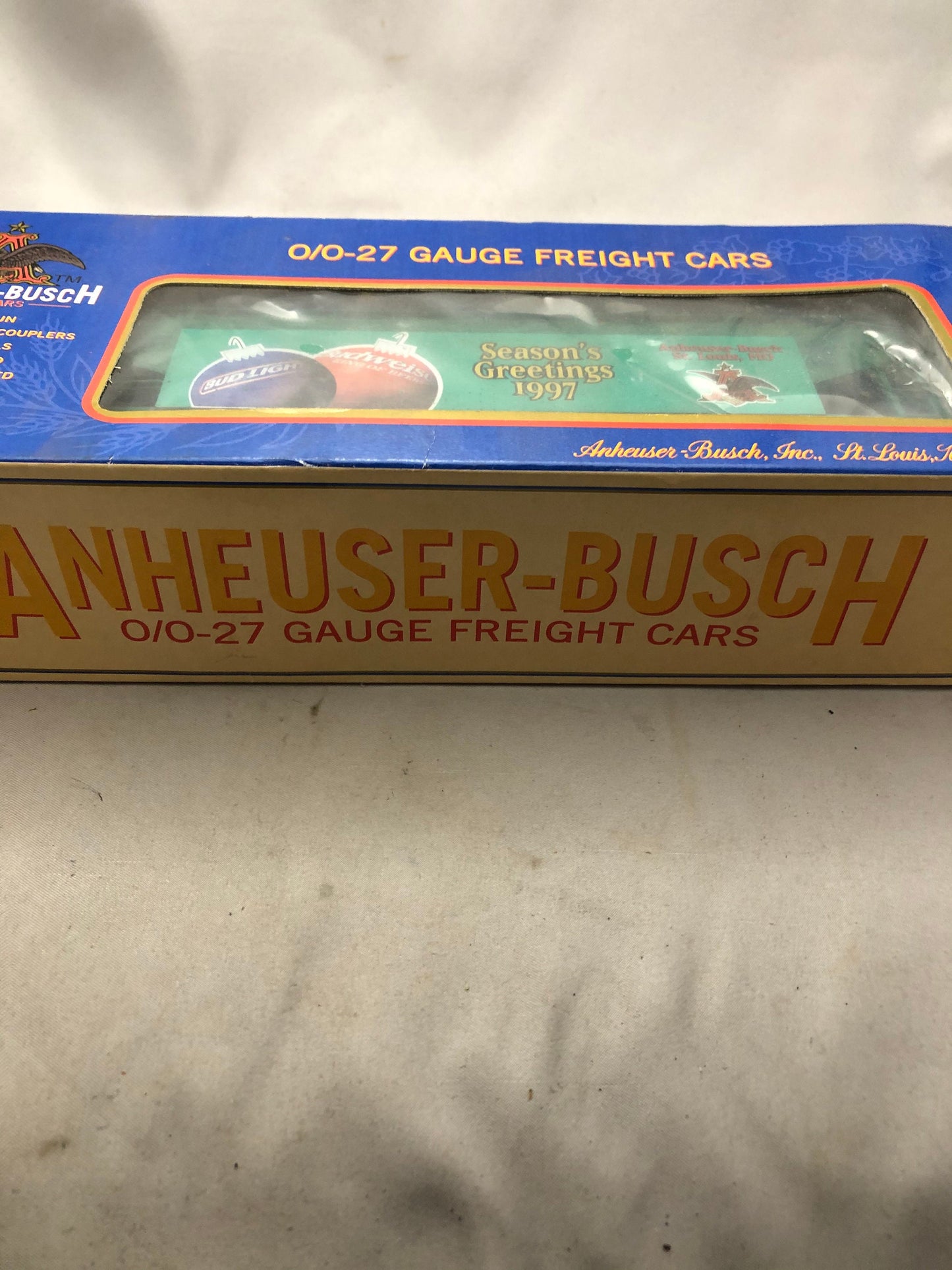 Vintage Anheuser-Busch 0/0-27 Gauge Freight Cars 1997 Christmas Hopper.