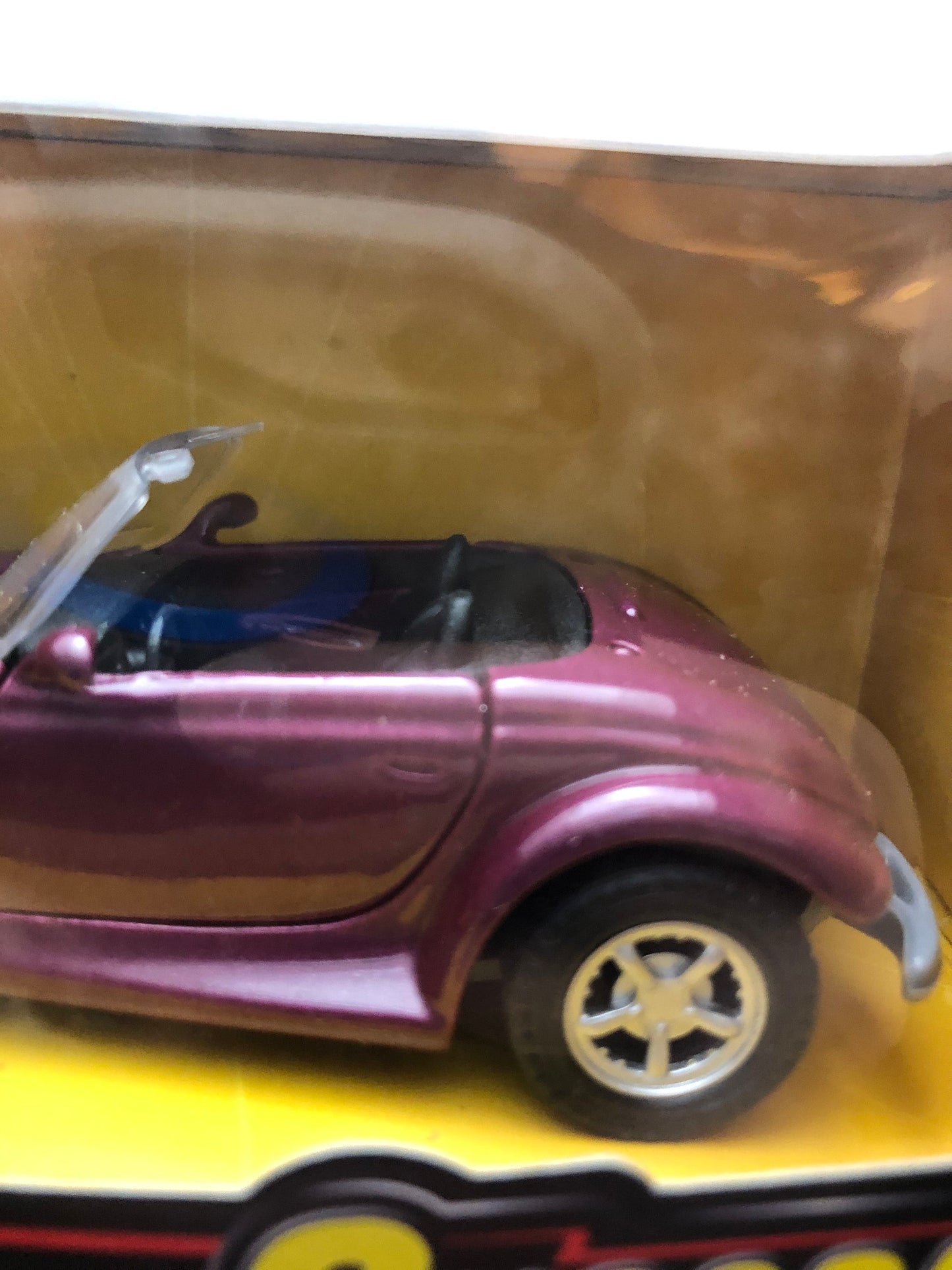 Vintage Maisto Superior Die Cast Metal Collection Car.