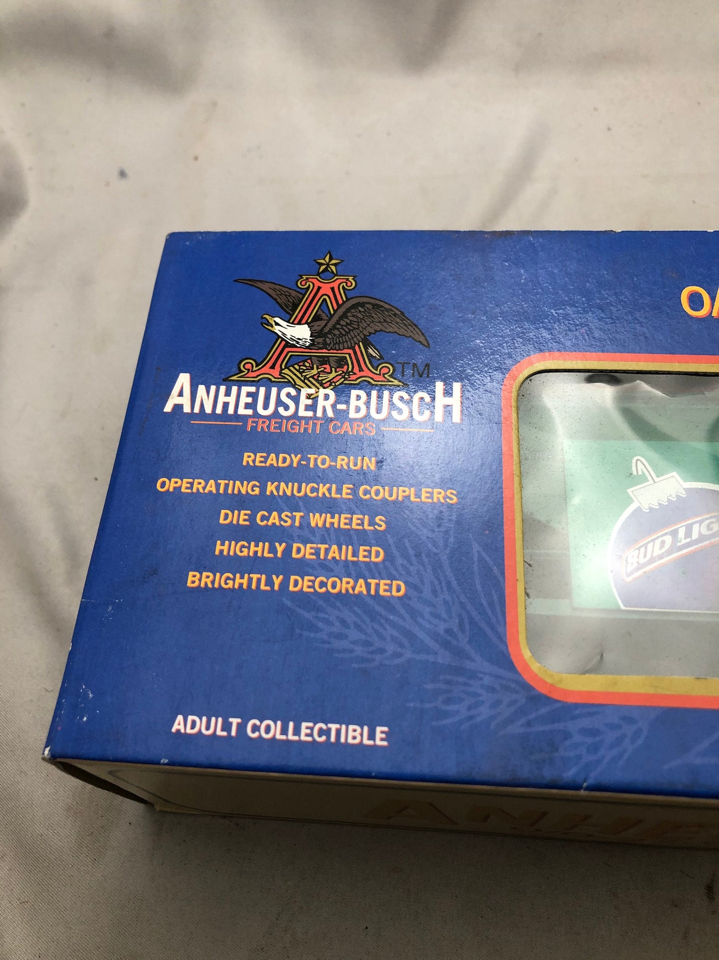 Vintage Anheuser-Busch 0/0-27 Gauge Freight Cars 1997 Christmas Hopper.