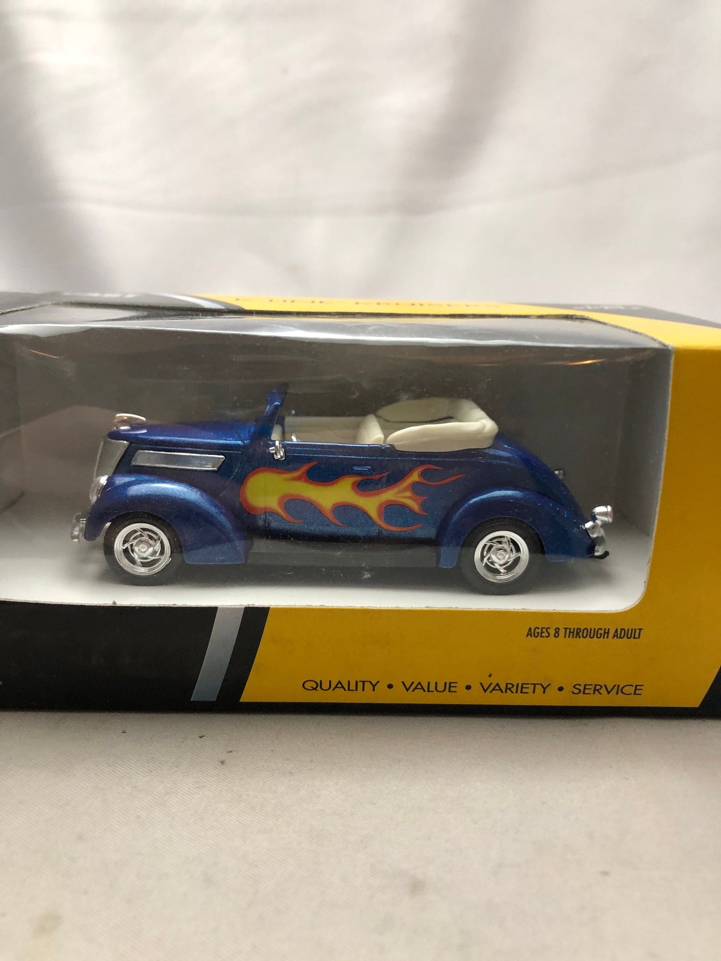 Vintage Die Cast K-Line Kruisers 1:43 Scale 1937 Ford V8 Convertible