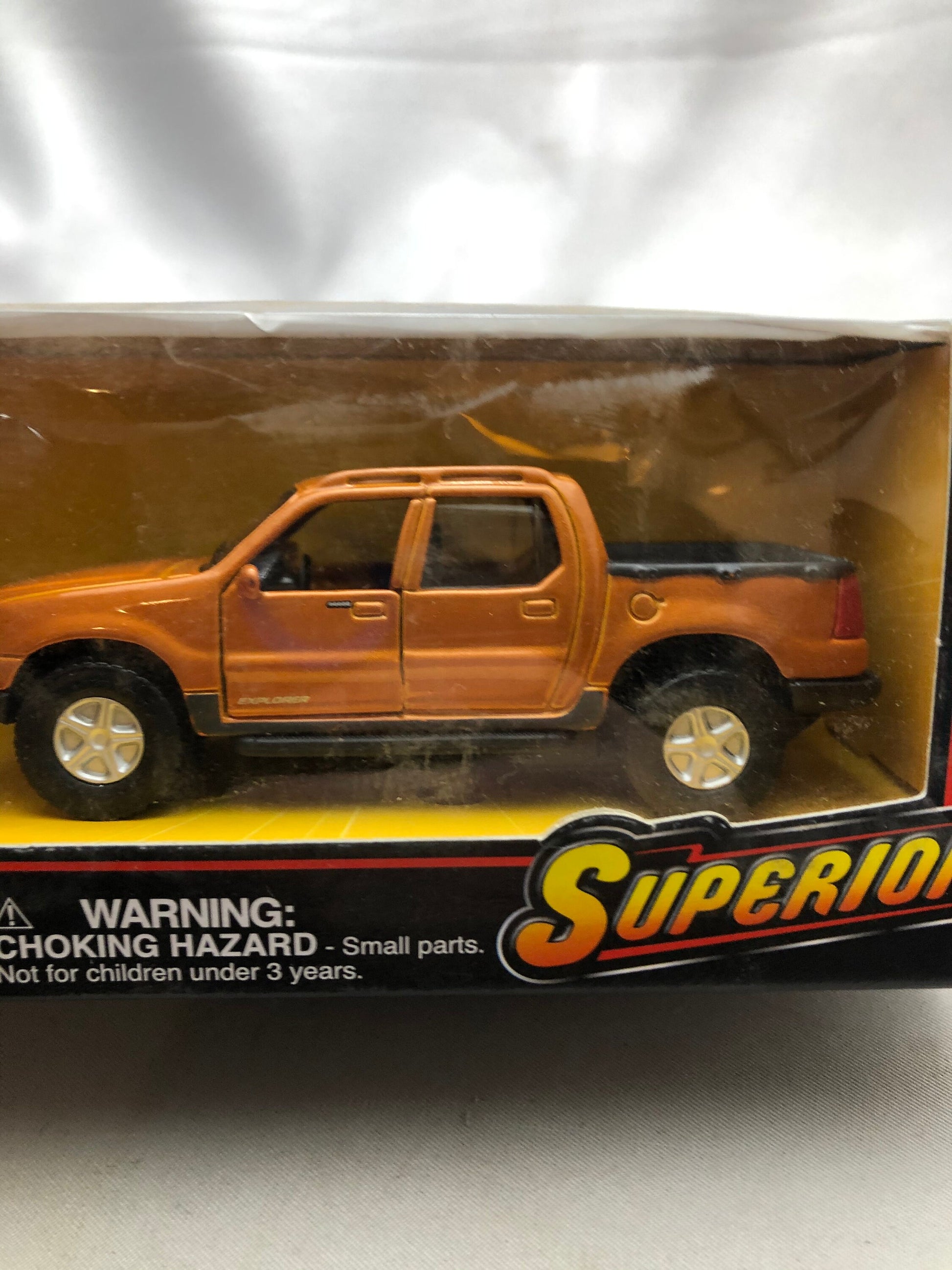 Vintage Maisto Superior Die Cast Metal Collection Car.