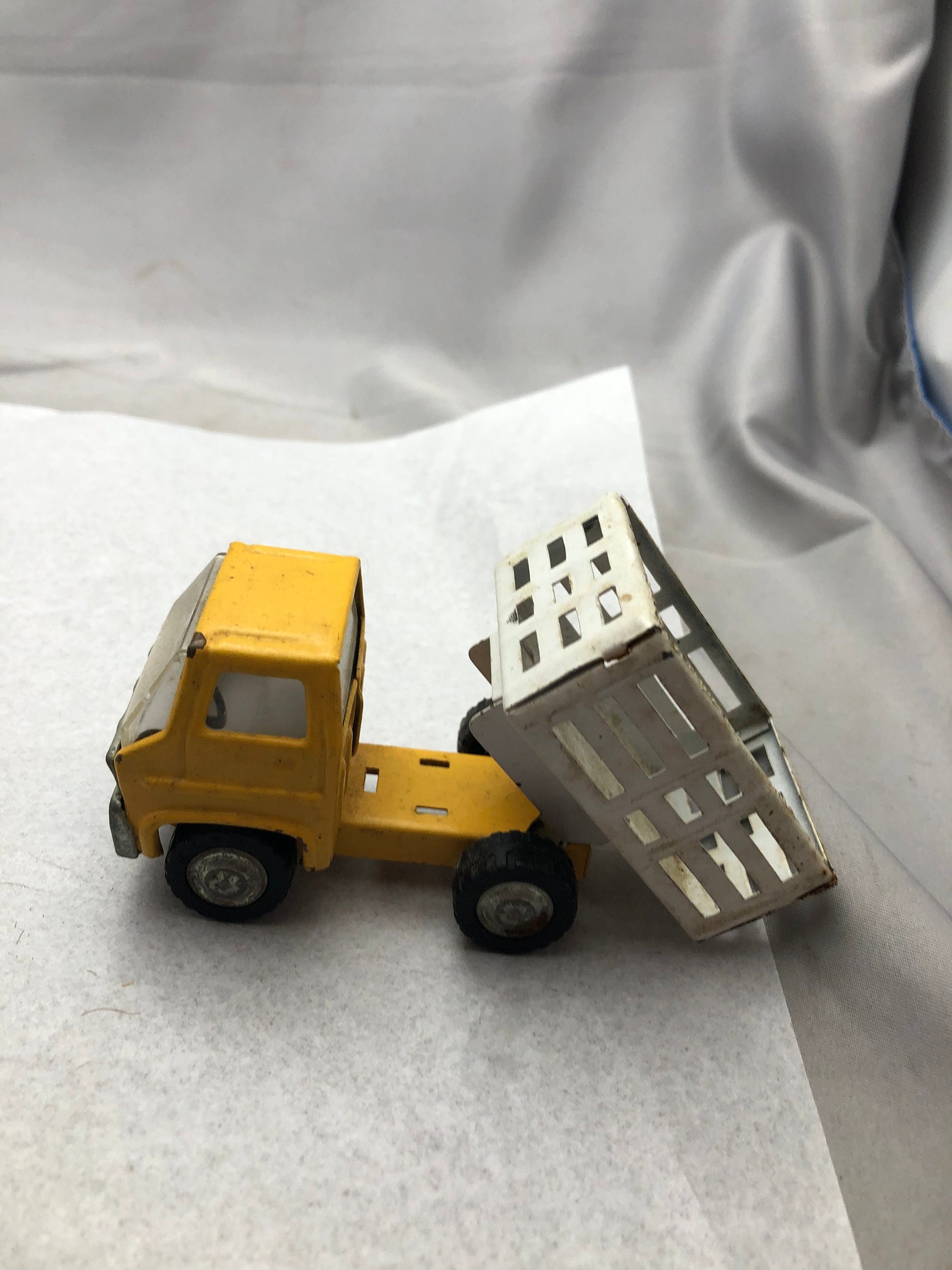 Vintage Marx White and Yellow Dump Truck Toy