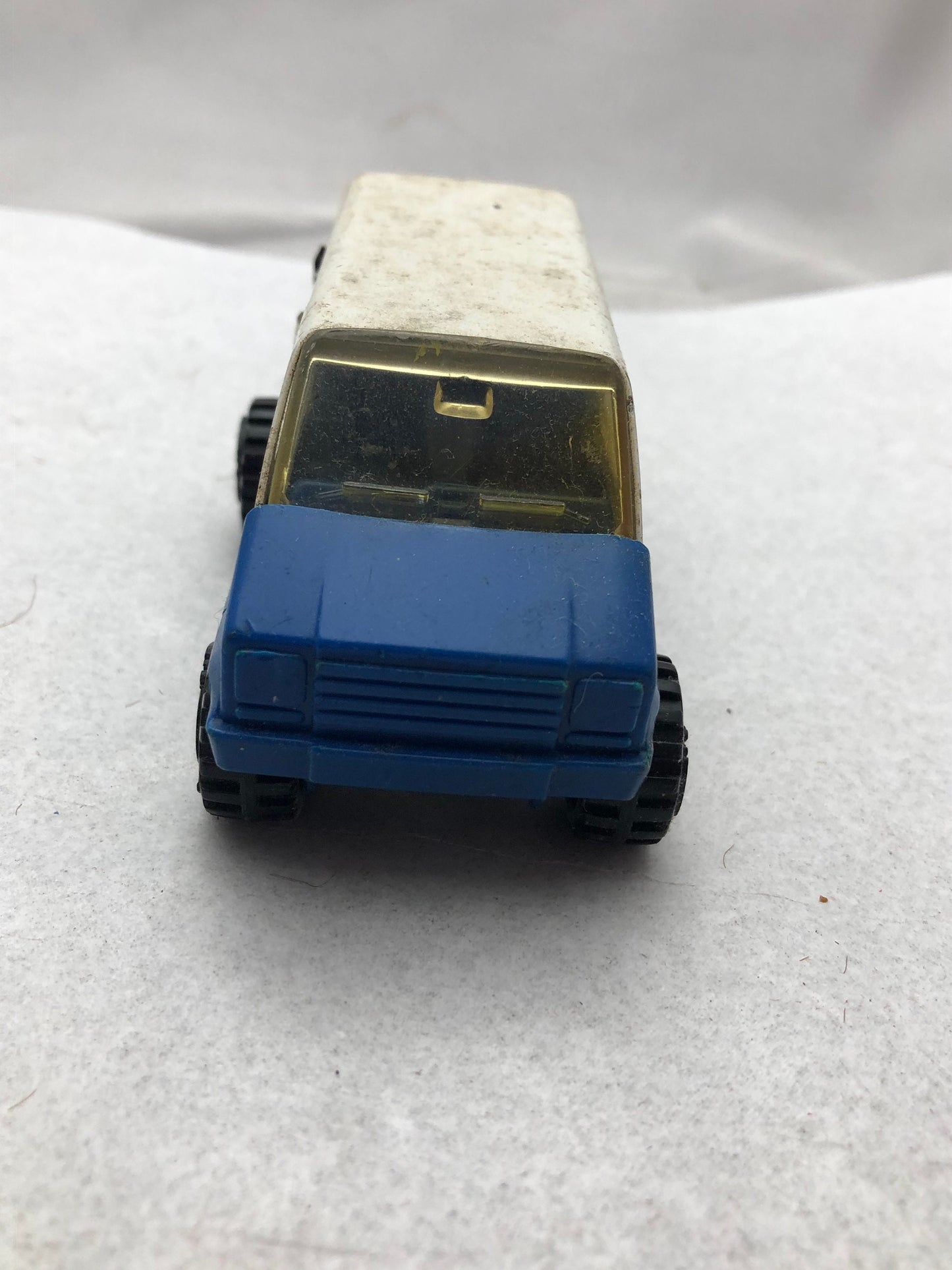 Vintage Tonka white and blue 1978 van