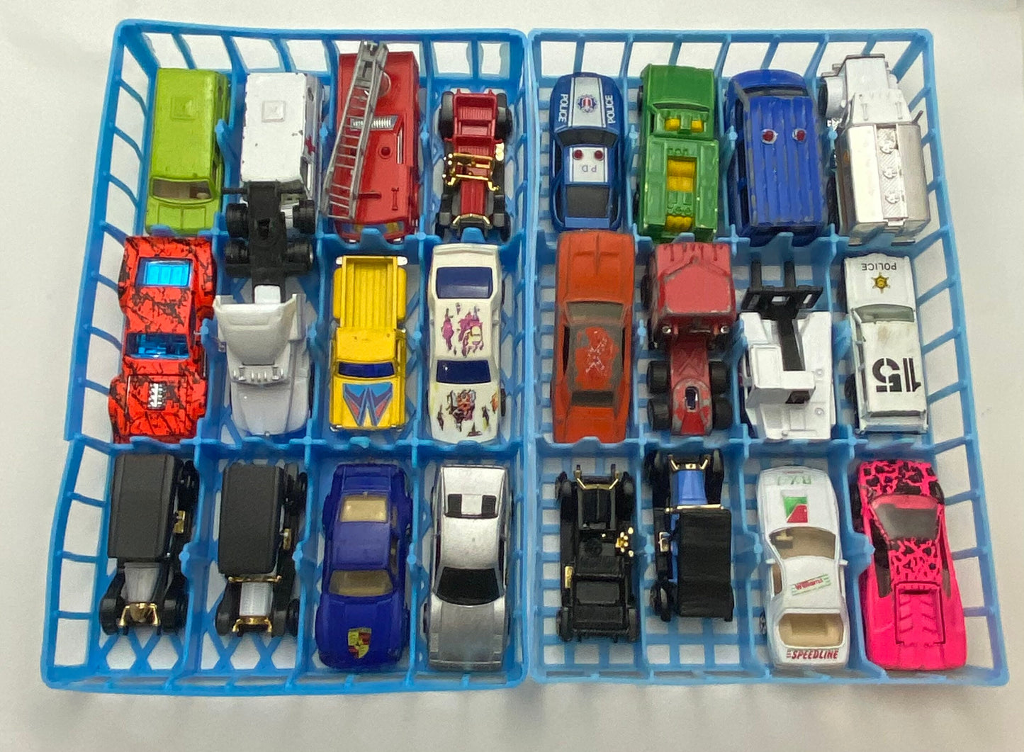 Vintage 1980s Tara Toys 48 Car Case- 48 cars included