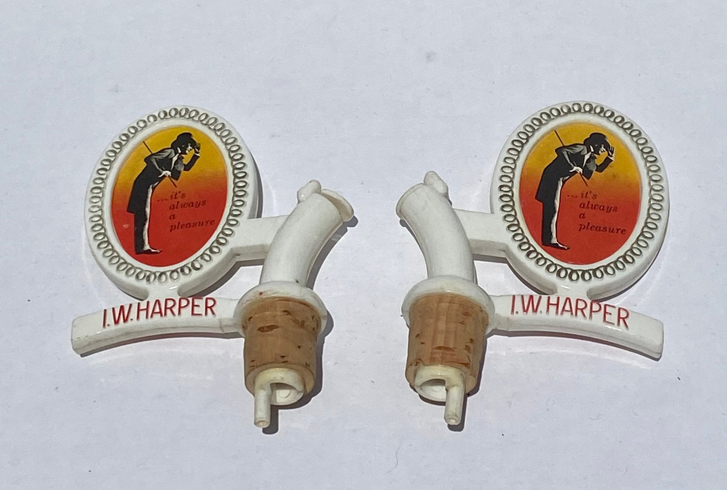 Vintage I.W. Harper Speed Pourer SET