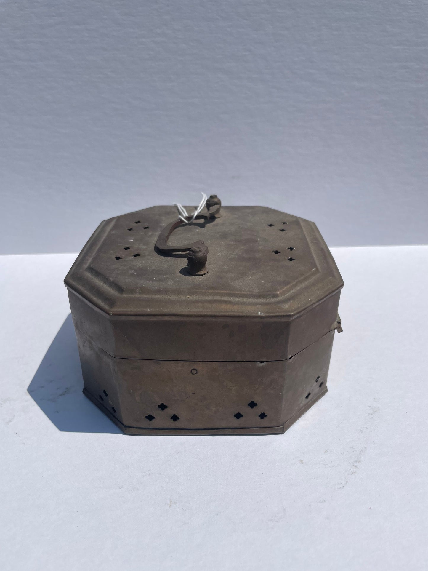 Vintage Small Octagon Reticulated Vintage Brass Cricket Box