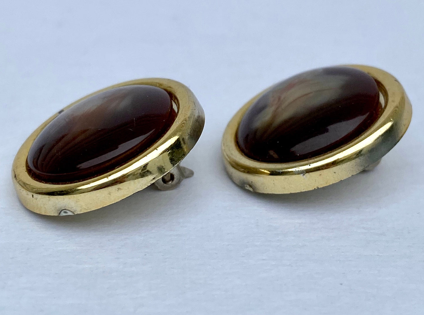 Vintage Iridescent Maroon Gold Tone Earrings