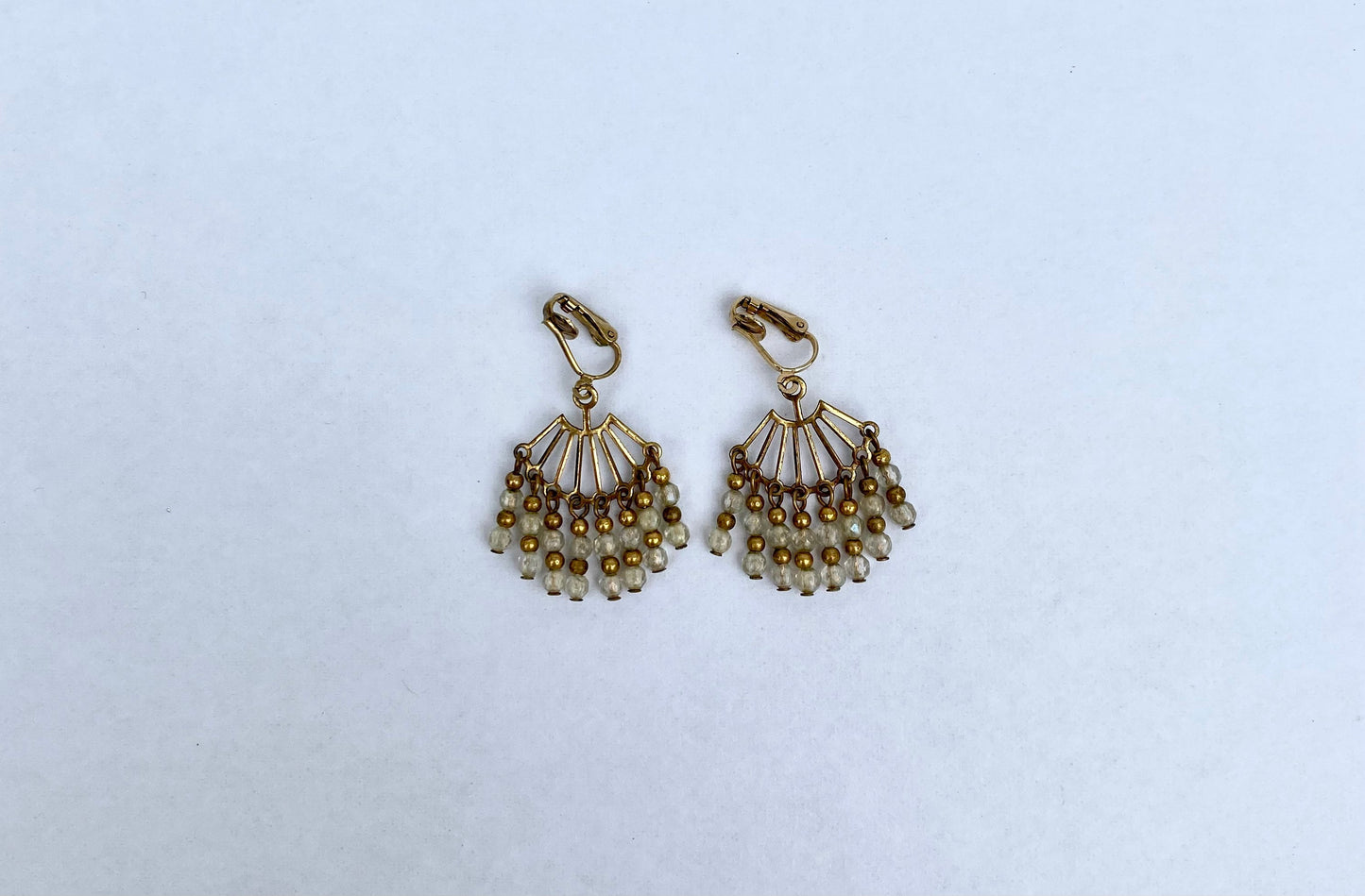 Vintage Beaded White and Gold Dangly Earrings