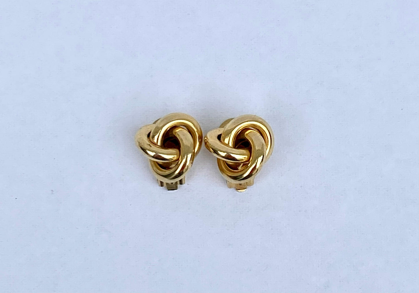 Vintage Gold Tone Knot Earrings