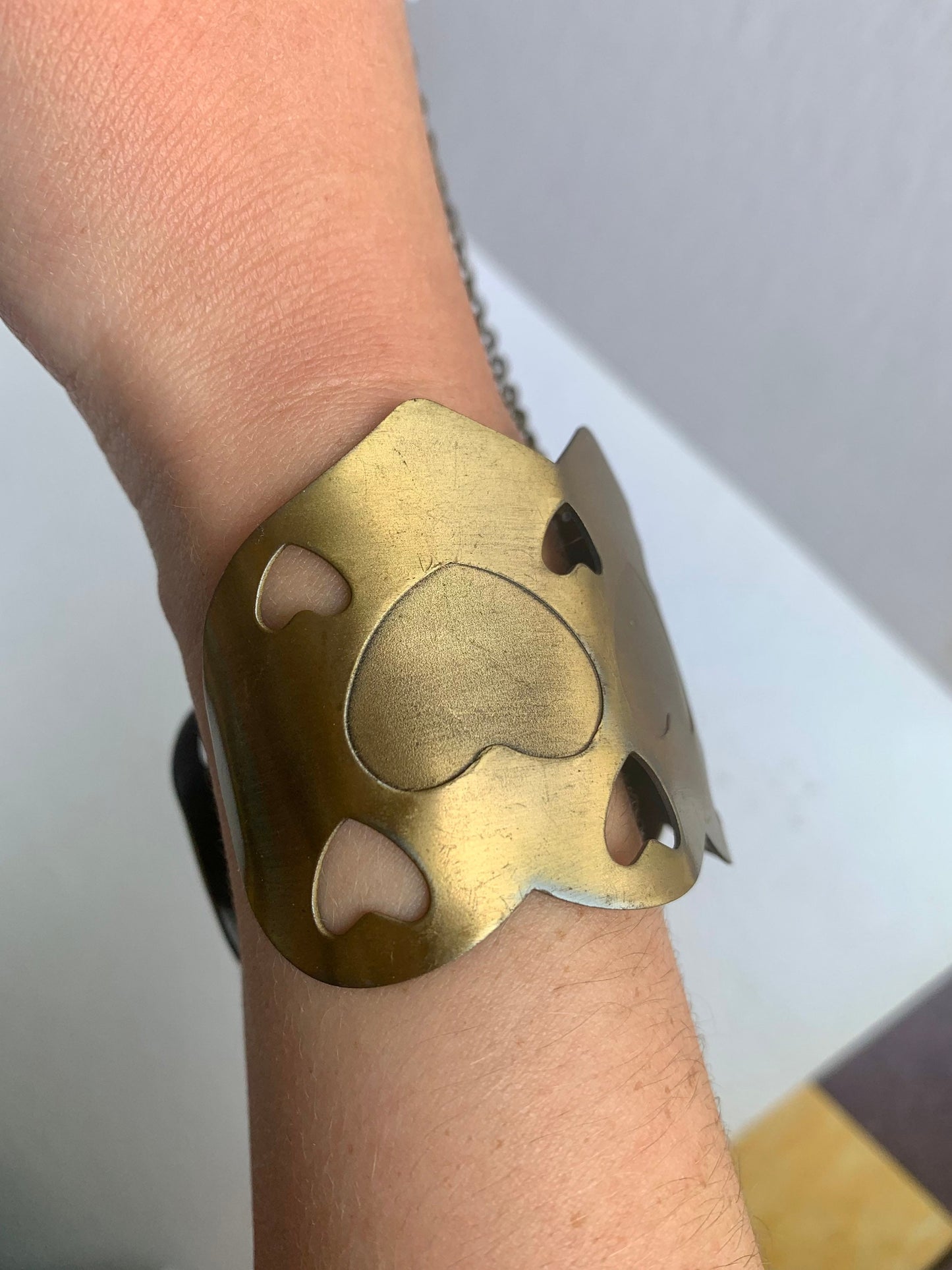 Vintage Connected Bracelet/Ring with Hearts | Fashion