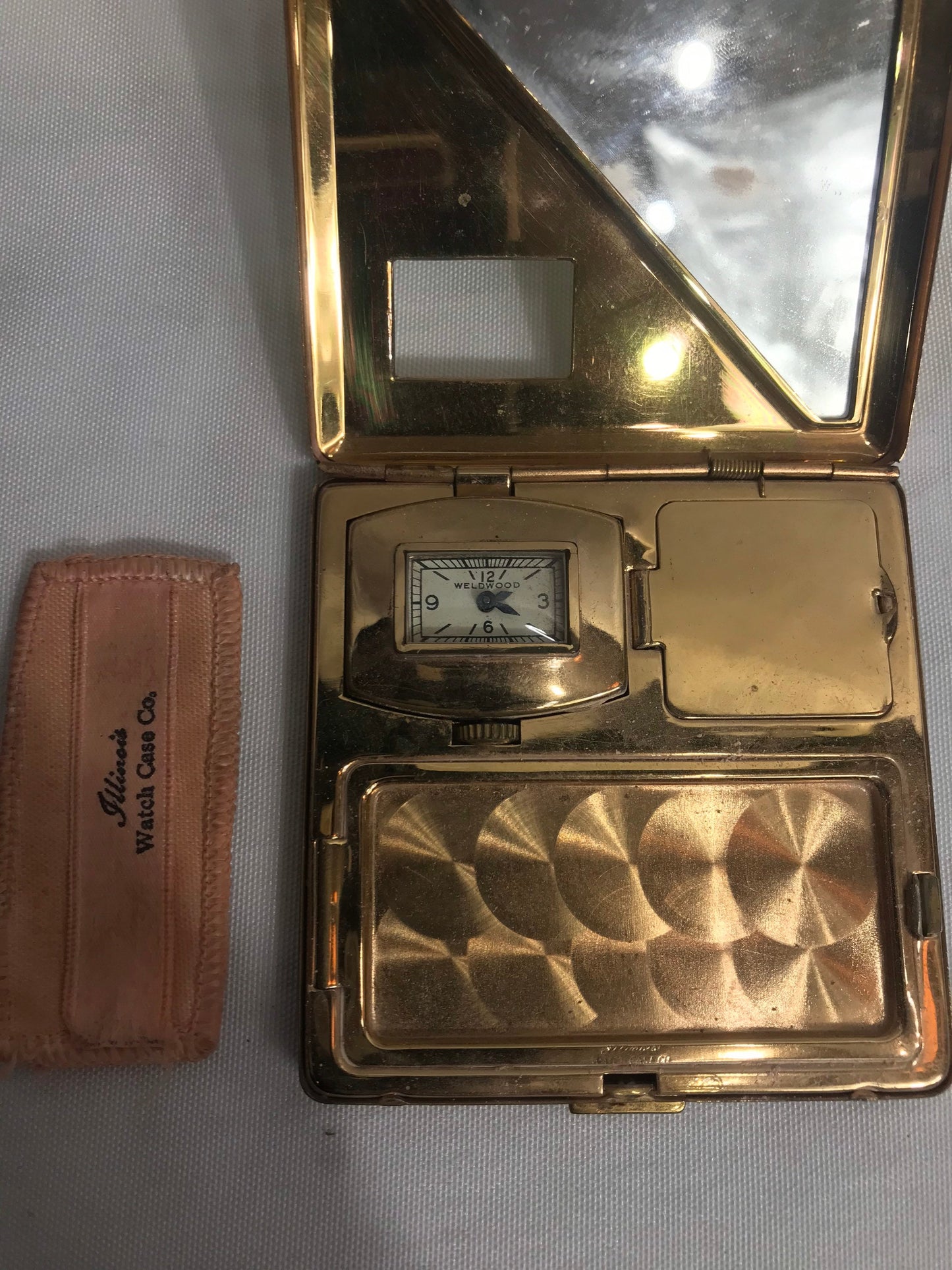 Vintage Weldwood Watch Case Makeup Compact