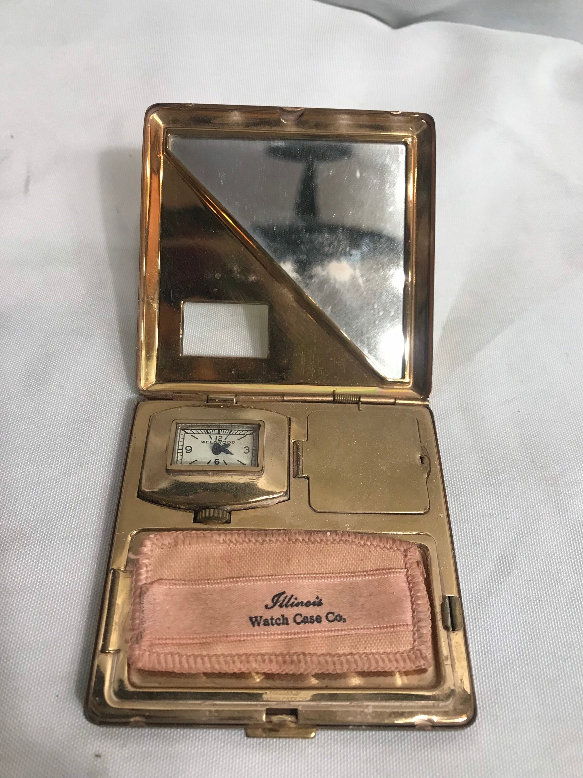 Vintage Weldwood Watch Case Makeup Compact