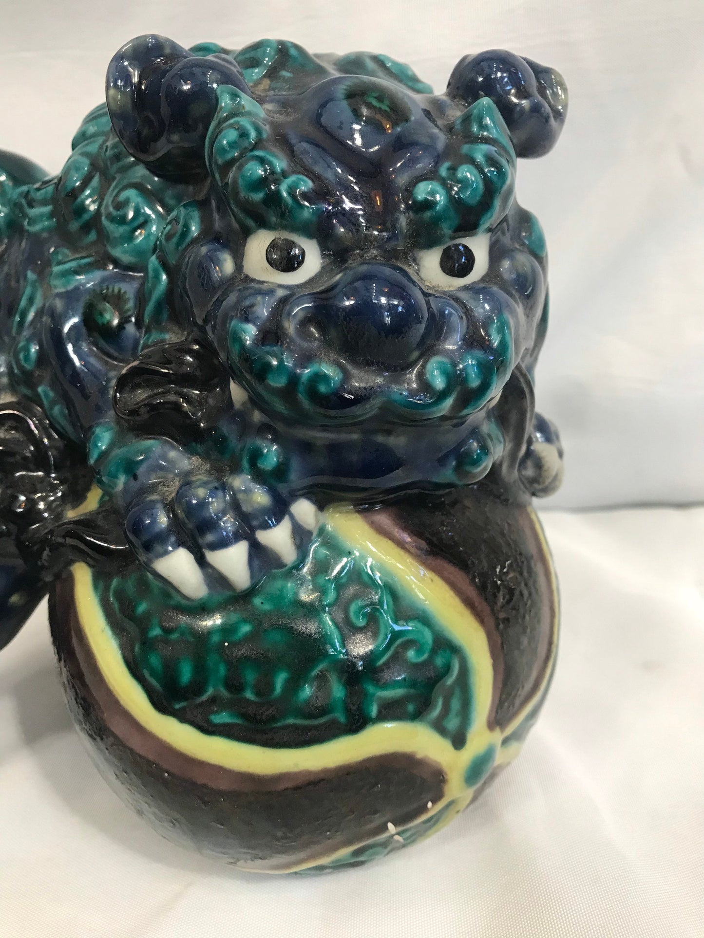 Vintage Chinese Classic Guardian Lion Holding A Ball | Fu Dogs | Foo Lion | Home Decor