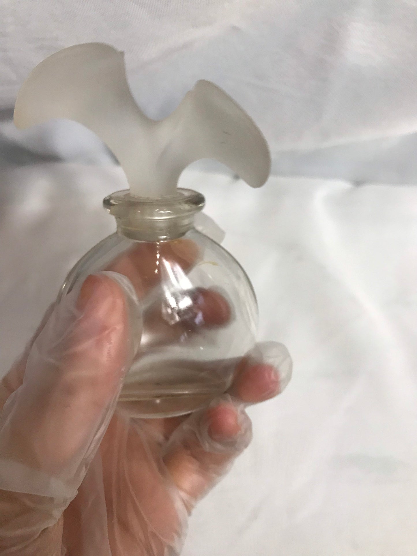 Vintage Clear Glass Leaf Perfume Bottle | Vanity Storage