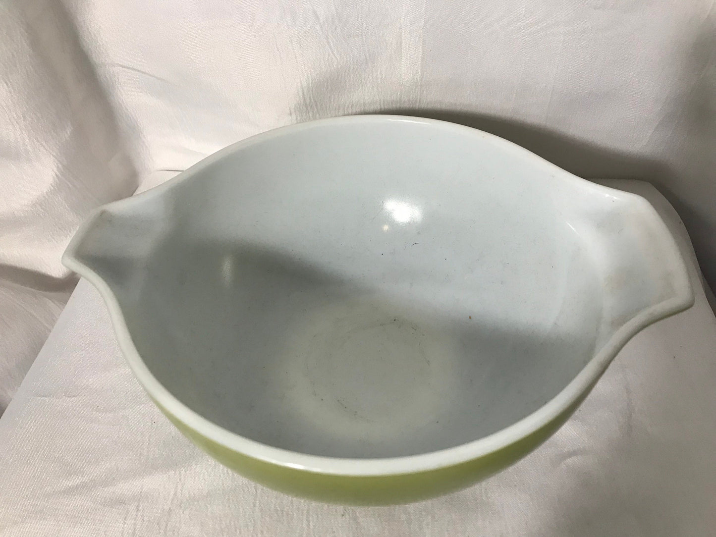 Vintage Green Porcelain Mixing Bowls | Set of 3 | Home & Living