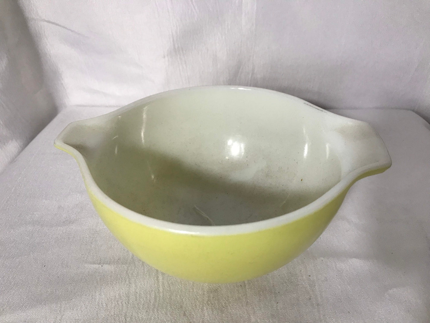 Vintage Green Porcelain Mixing Bowls | Set of 3 | Home & Living