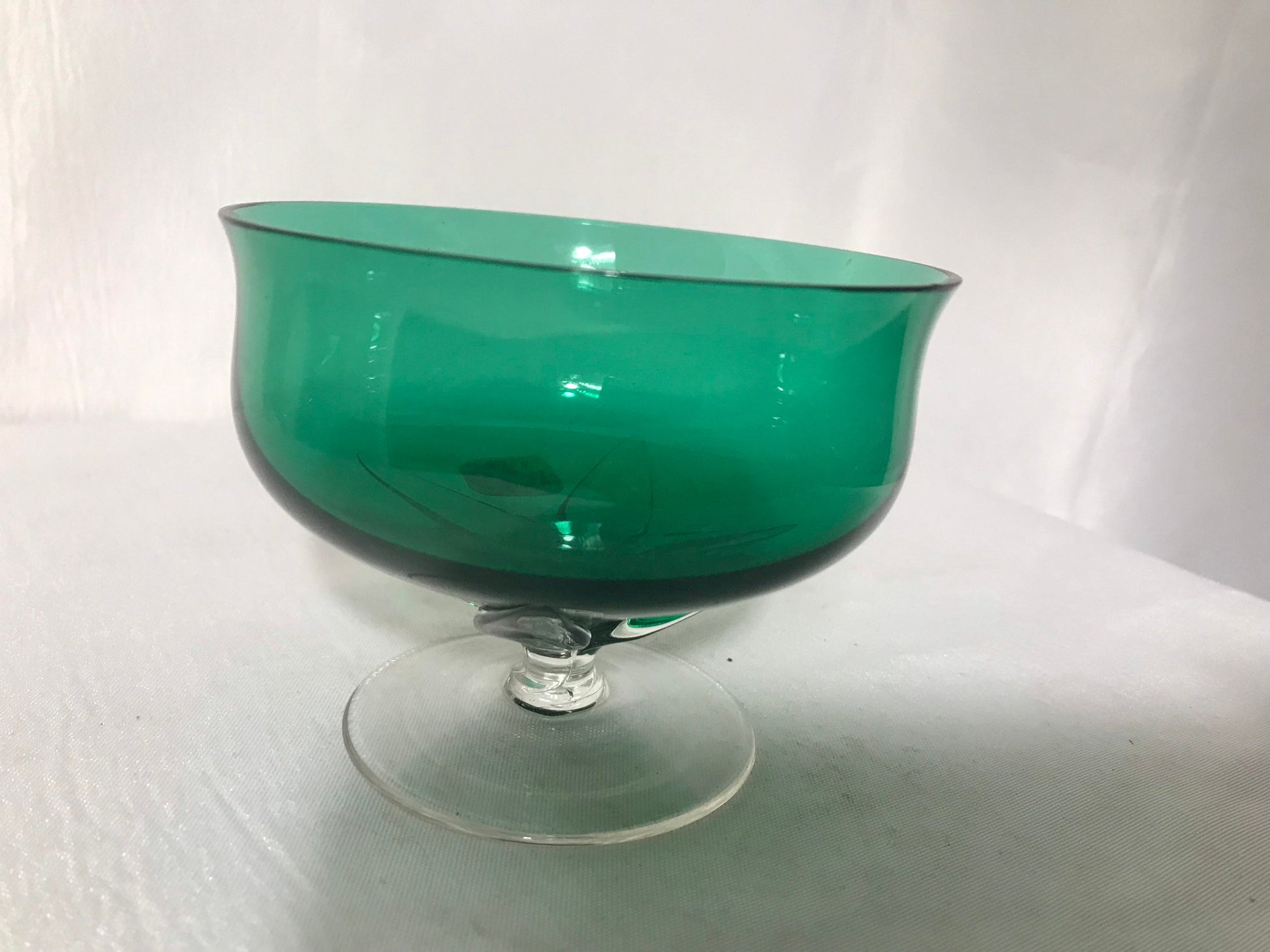 Vintage Tulip Glassware Bowl | Home & Living