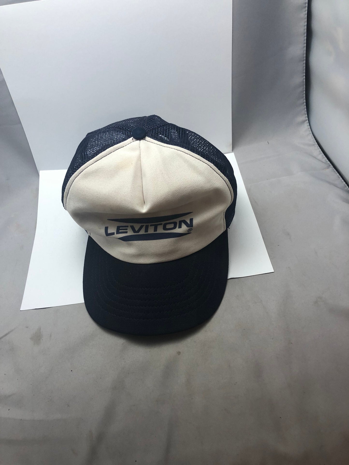 Vintage Leviton Trucker Cap | Accessories